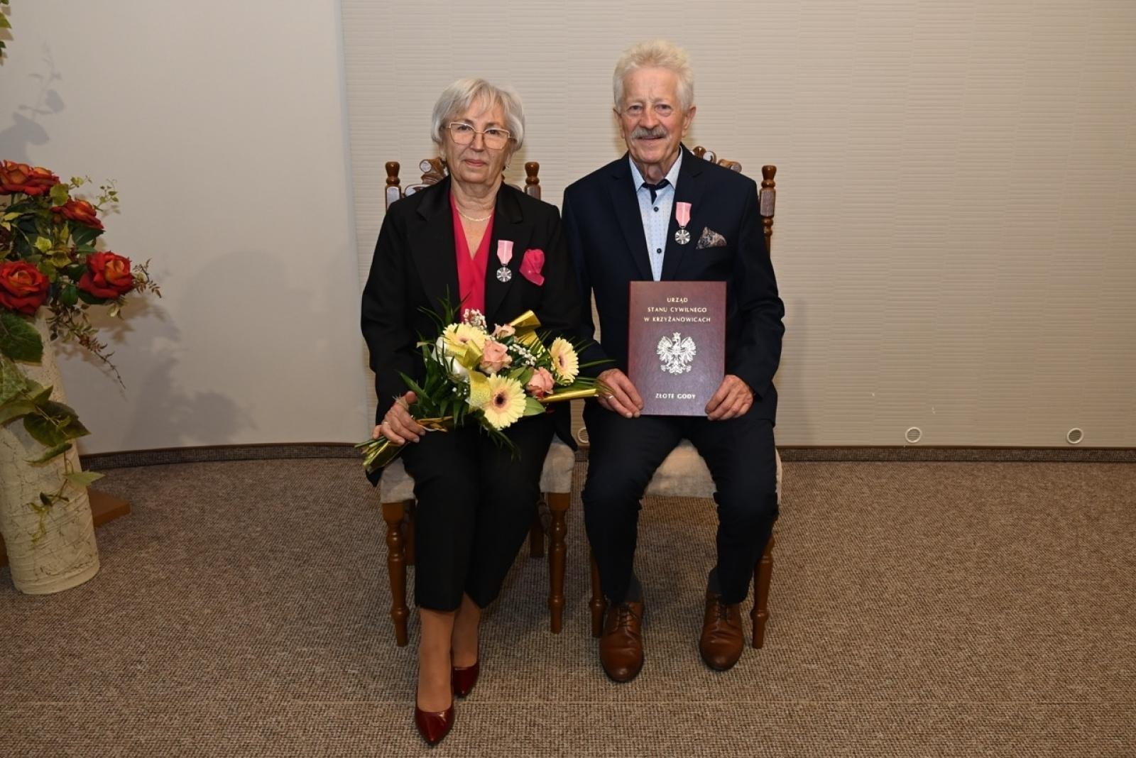 Zdjęcie w galerii na portalu naszraciborz.pl: Blisko trzydzieści par świętowało złote gody w Krzyżanowicach wiadomości z regionu