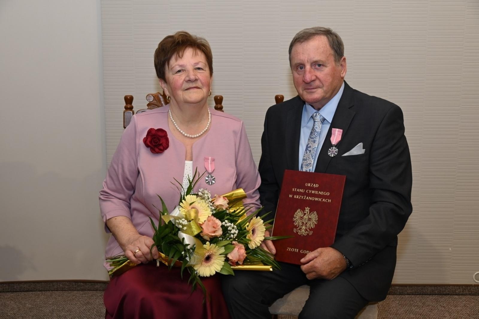 Zdjęcie w galerii na portalu naszraciborz.pl: Blisko trzydzieści par świętowało złote gody w Krzyżanowicach wiadomości z regionu