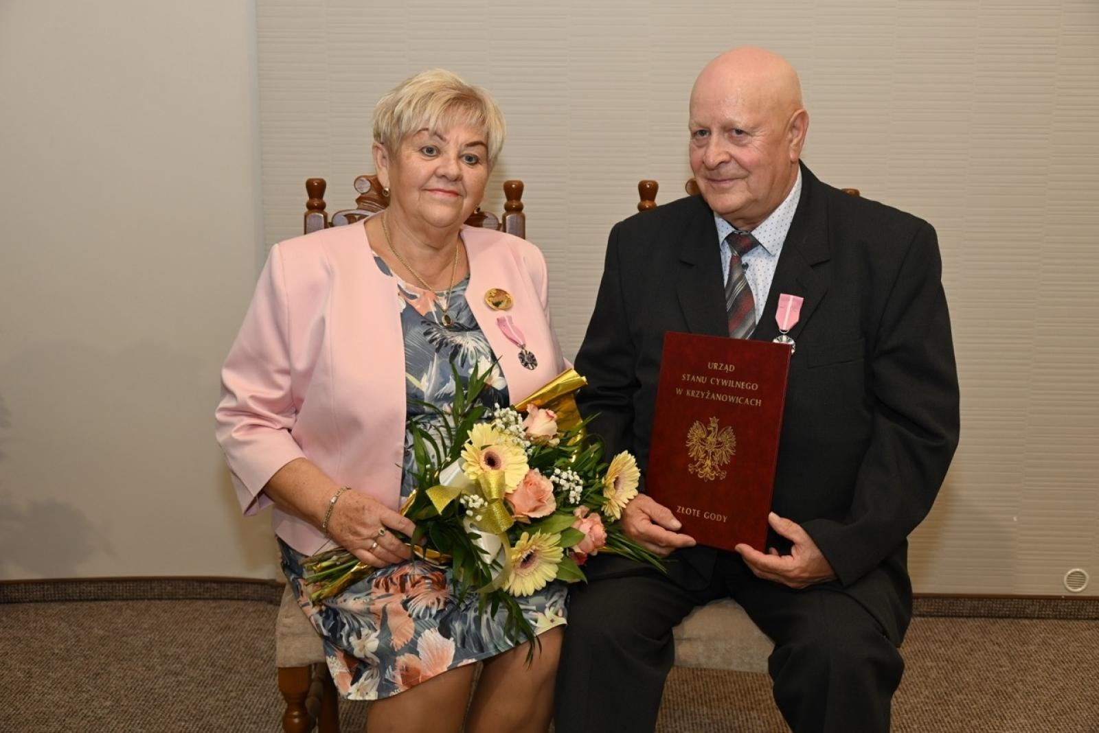 Zdjęcie w galerii na portalu naszraciborz.pl: Blisko trzydzieści par świętowało złote gody w Krzyżanowicach wiadomości z regionu