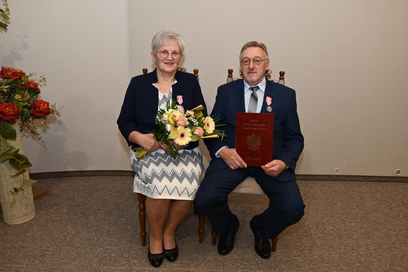 Zdjęcie w galerii na portalu naszraciborz.pl: Blisko trzydzieści par świętowało złote gody w Krzyżanowicach wiadomości z regionu