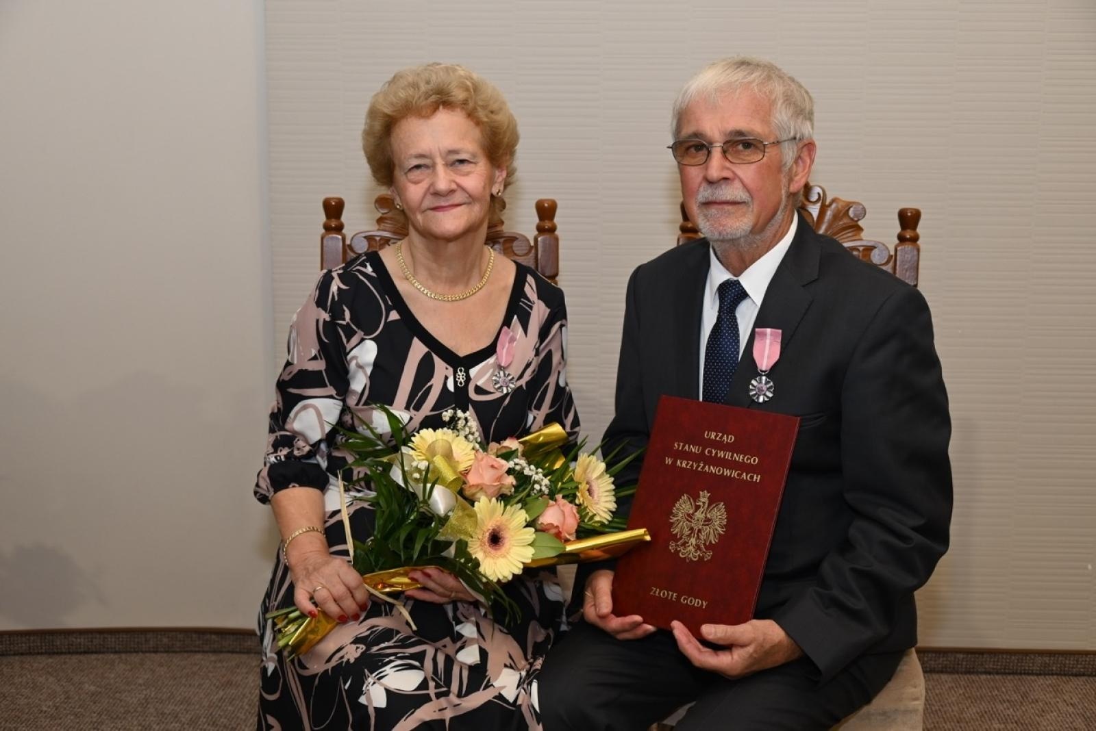 Zdjęcie w galerii na portalu naszraciborz.pl: Blisko trzydzieści par świętowało złote gody w Krzyżanowicach wiadomości z regionu