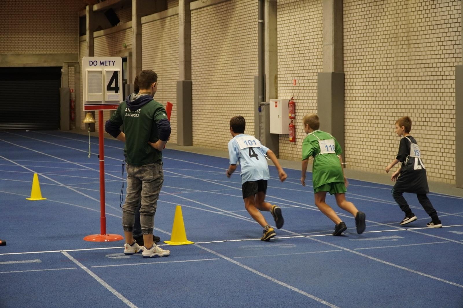 Zdjęcie w galerii na portalu naszraciborz.pl: XXII Śląski Mityng Lekkoatletyczny Olimpiad Specjalnych Racibórz 2024 wiadomości z regionu