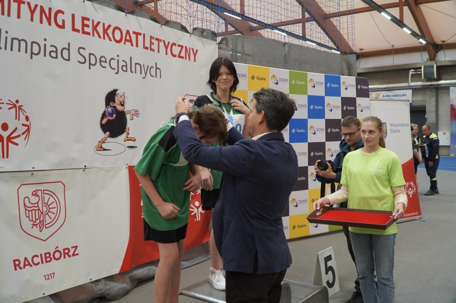 Zdjęcie w galerii na portalu naszraciborz.pl: XXII Śląski Mityng Lekkoatletyczny Olimpiad Specjalnych Racibórz 2024 wiadomości z regionu