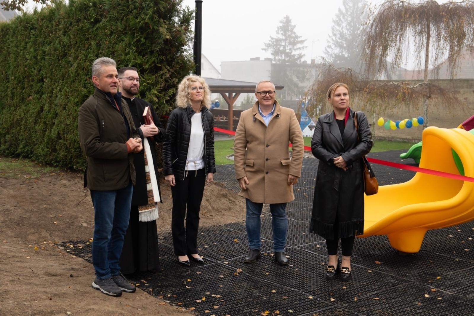 Zdjęcie w galerii na portalu naszraciborz.pl: Samborowice mają piękny plac zabaw wiadomości z regionu