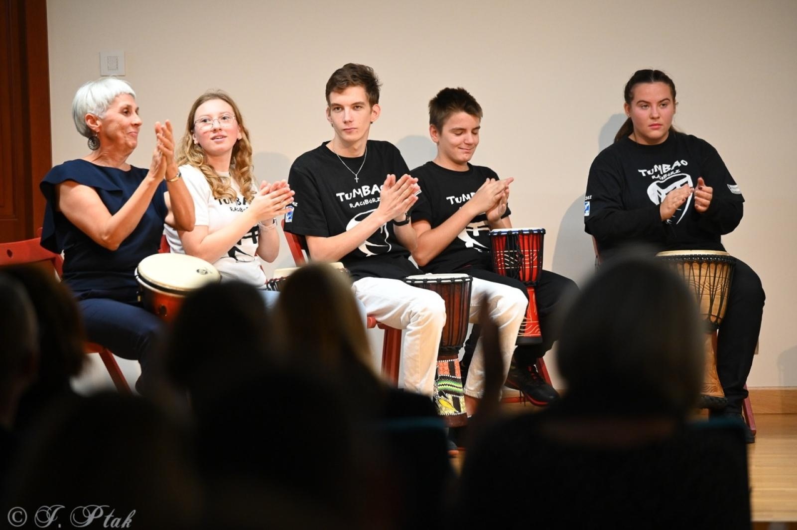 Zdjęcie w galerii na portalu naszraciborz.pl: Jubileusz 10-lecia Stowarzyszenia SPEKTRUM. Konferencja na Zamku Piastowskim wiadomości z regionu