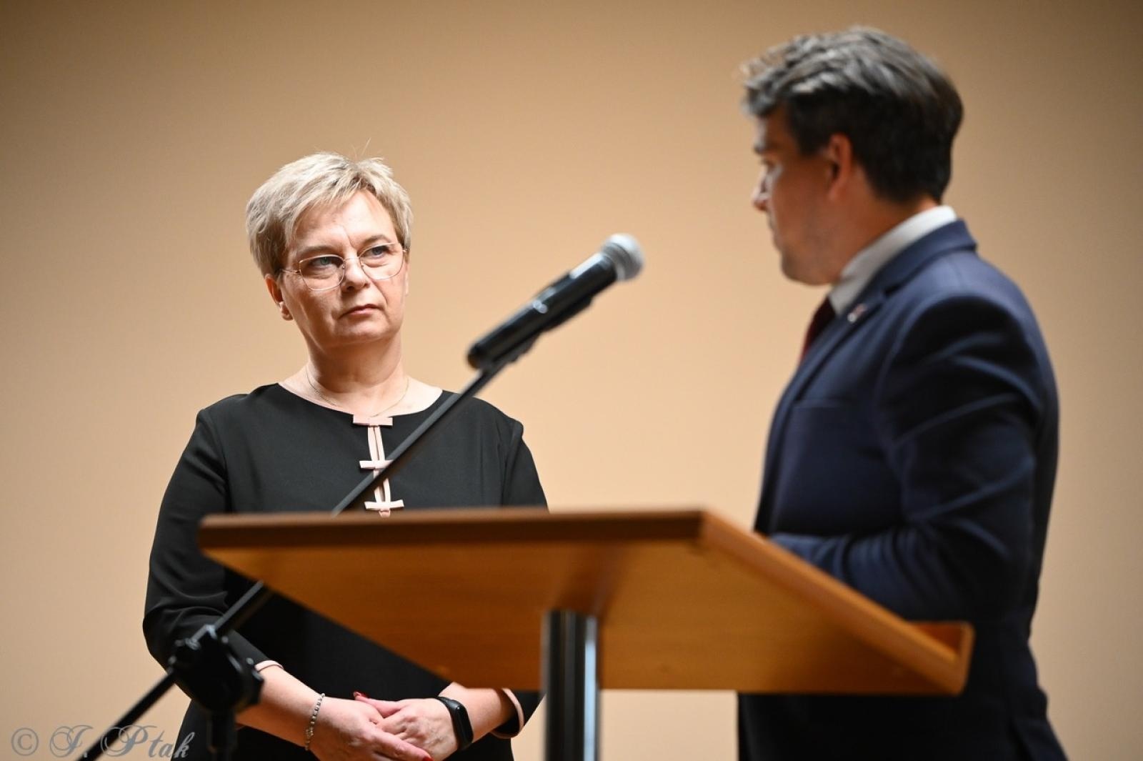 Zdjęcie w galerii na portalu naszraciborz.pl: Jubileusz 10-lecia Stowarzyszenia SPEKTRUM. Konferencja na Zamku Piastowskim wiadomości z regionu