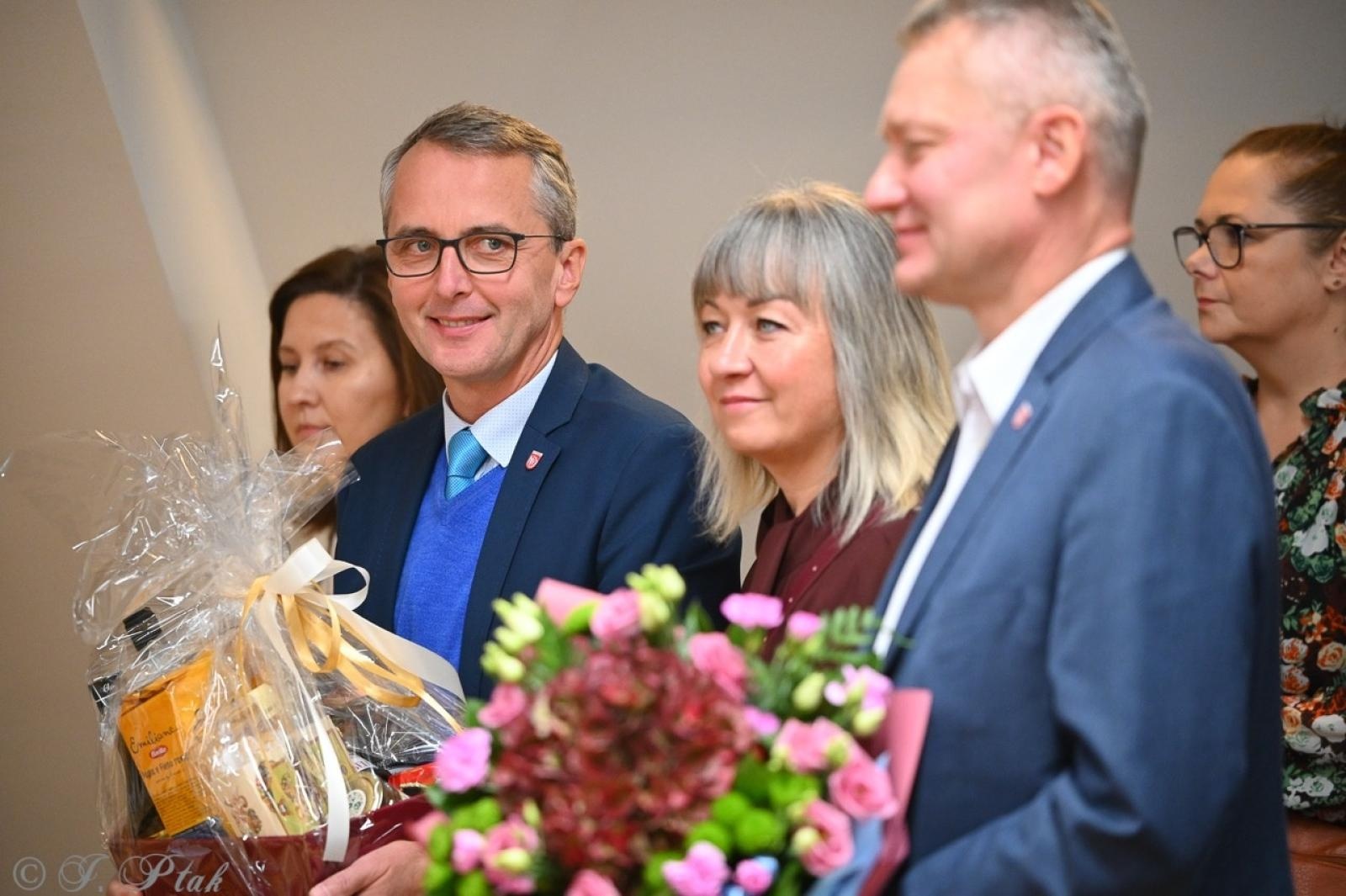 Zdjęcie w galerii na portalu naszraciborz.pl: Jubileusz 10-lecia Stowarzyszenia SPEKTRUM. Konferencja na Zamku Piastowskim wiadomości z regionu