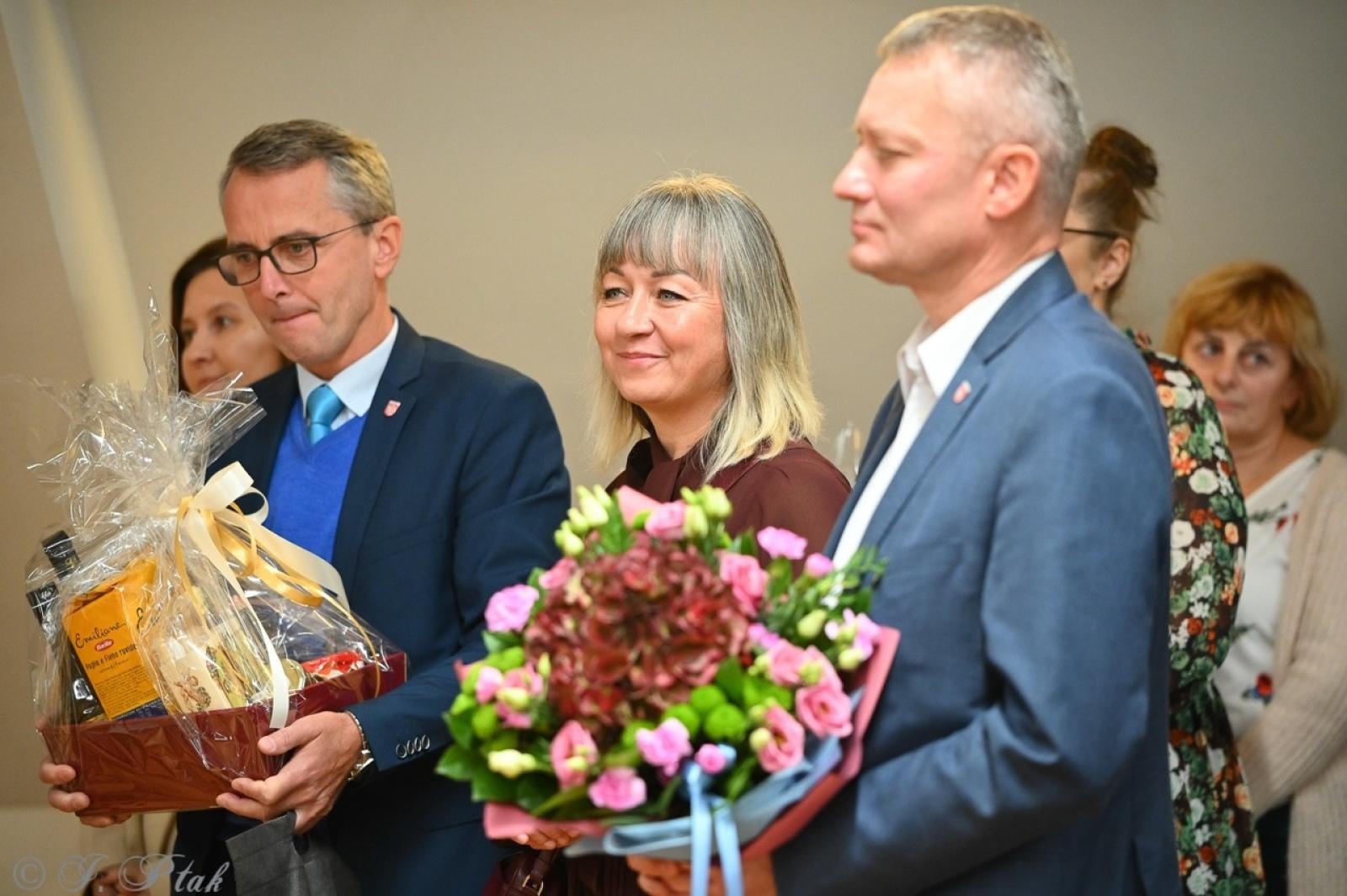 Zdjęcie w galerii na portalu naszraciborz.pl: Jubileusz 10-lecia Stowarzyszenia SPEKTRUM. Konferencja na Zamku Piastowskim wiadomości z regionu