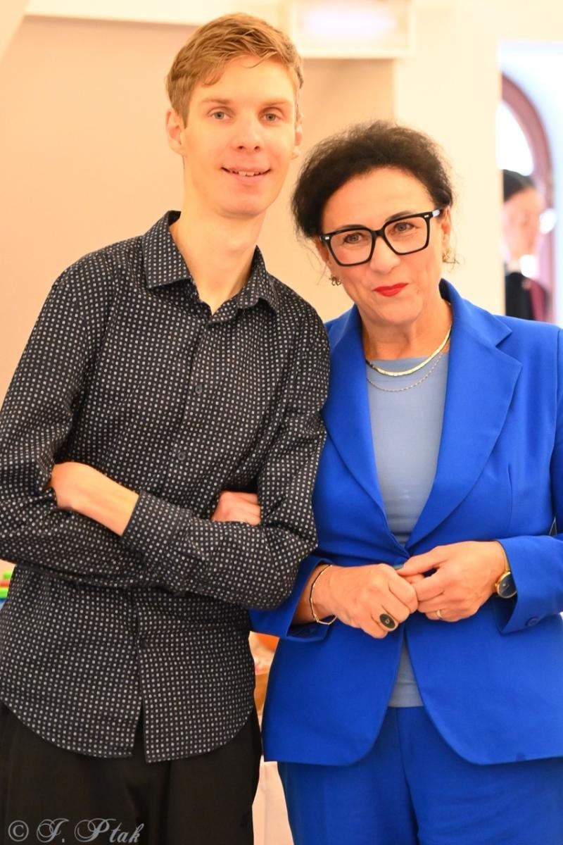 Zdjęcie w galerii na portalu naszraciborz.pl: Jubileusz 10-lecia Stowarzyszenia SPEKTRUM. Konferencja na Zamku Piastowskim wiadomości z regionu