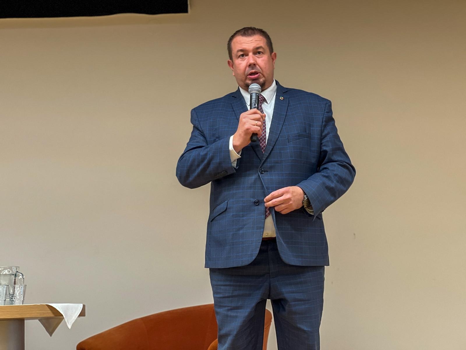 Zdjęcie w galerii na portalu naszraciborz.pl: Biznes i władza na zamku. Starosta o nowych inwestycjach drogowych, prezydent o trasie do Rybnika, pl. Długosza i żwirowni wiadomości z regionu