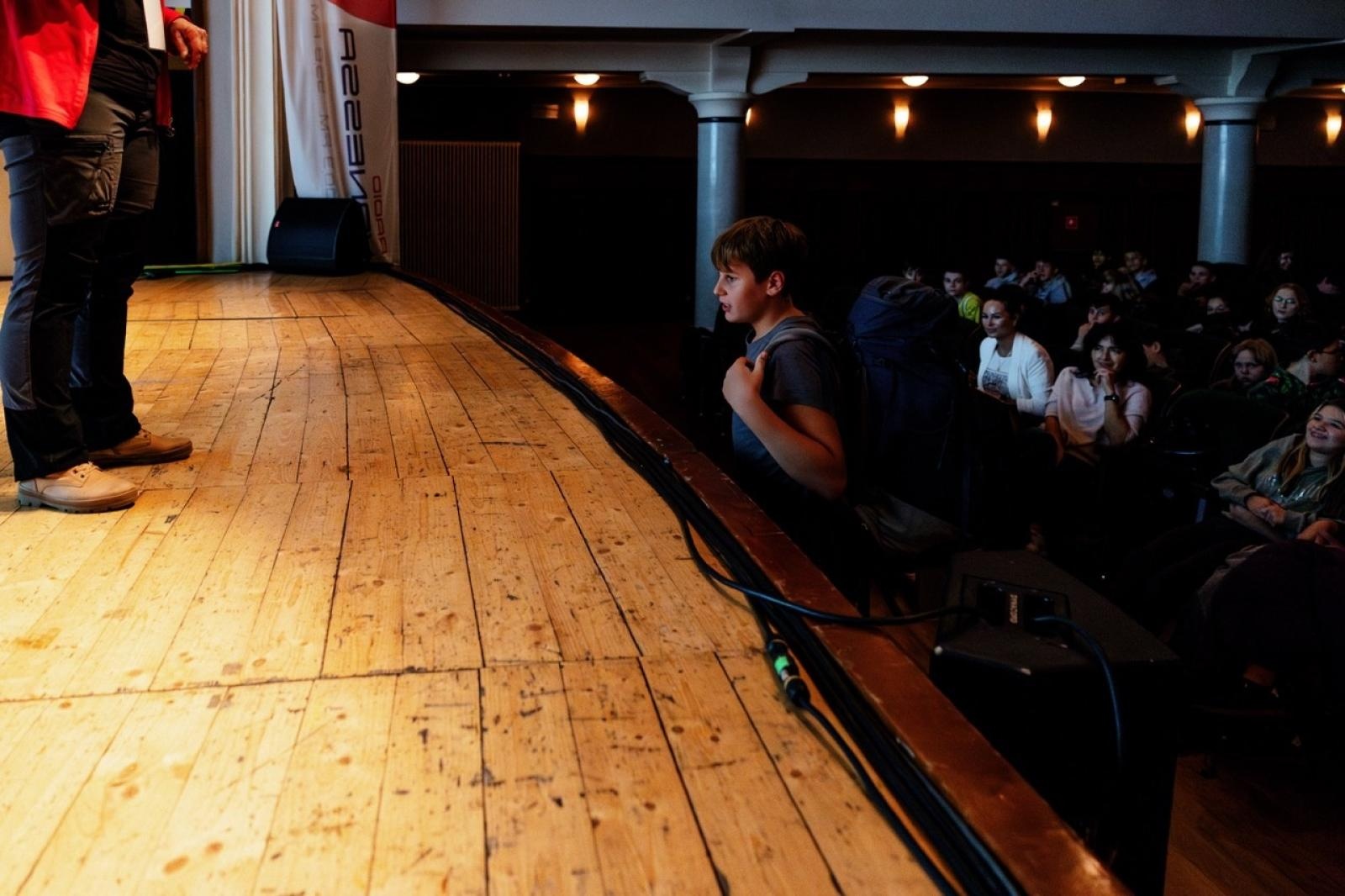 Zdjęcie w galerii na portalu naszraciborz.pl: WIATRAKI już kręcą. Ruszył raciborski festiwal podróżniczy [FOTO] wiadomości z regionu