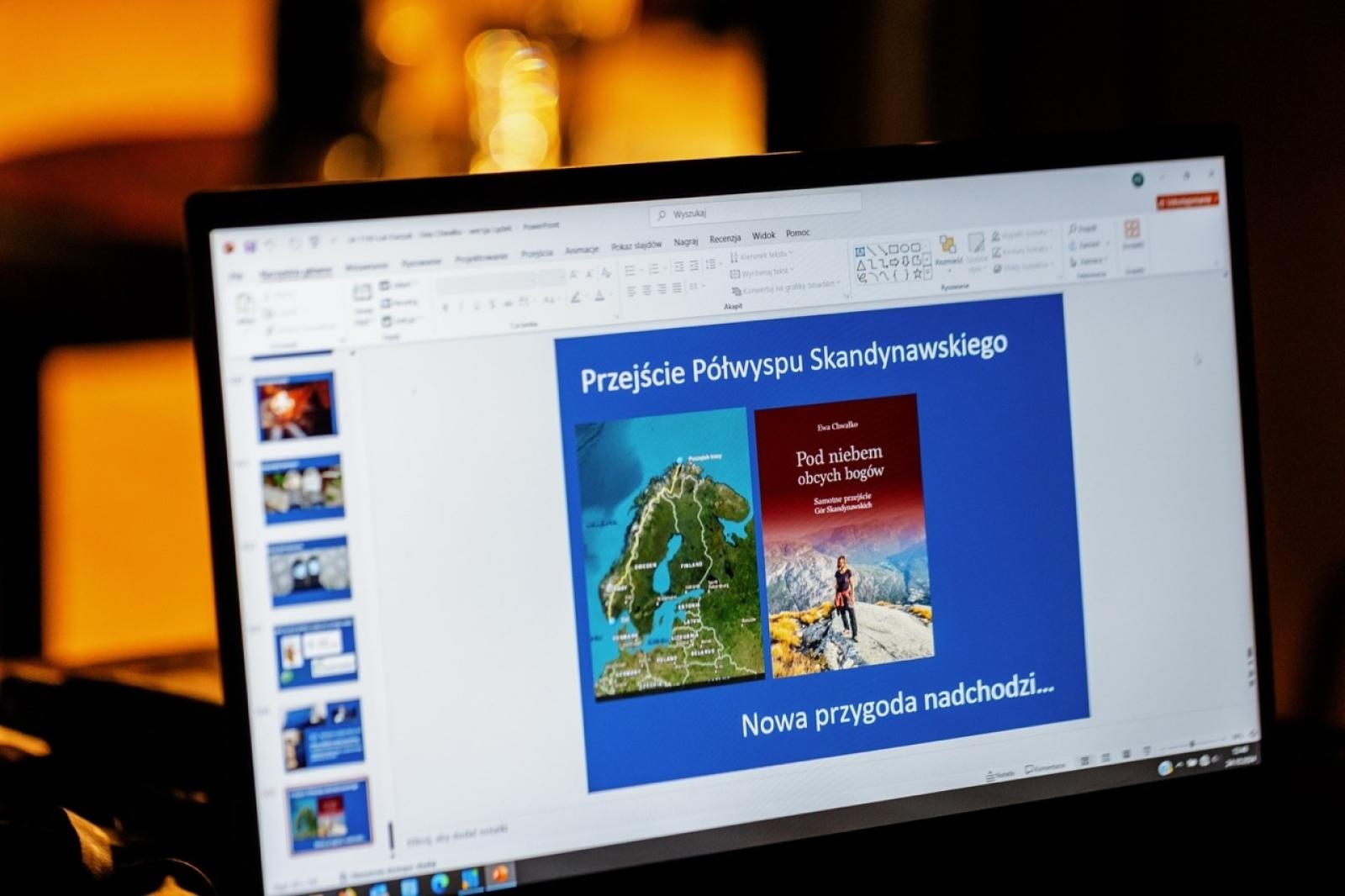 Zdjęcie w galerii na portalu naszraciborz.pl: WIATRAKI już kręcą. Ruszył raciborski festiwal podróżniczy [FOTO] wiadomości z regionu