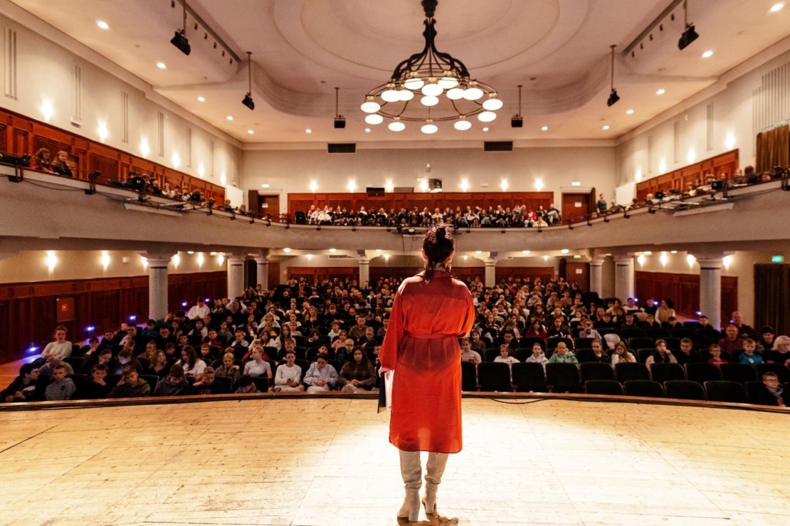 Zdjęcie w galerii na portalu naszraciborz.pl: Peru, Boliwia, Antarktyka, Meksyk - szkolne podróże w drugim dniu Raciborskiego Festiwalu Podróżniczego WIATRAKI wiadomości z regionu