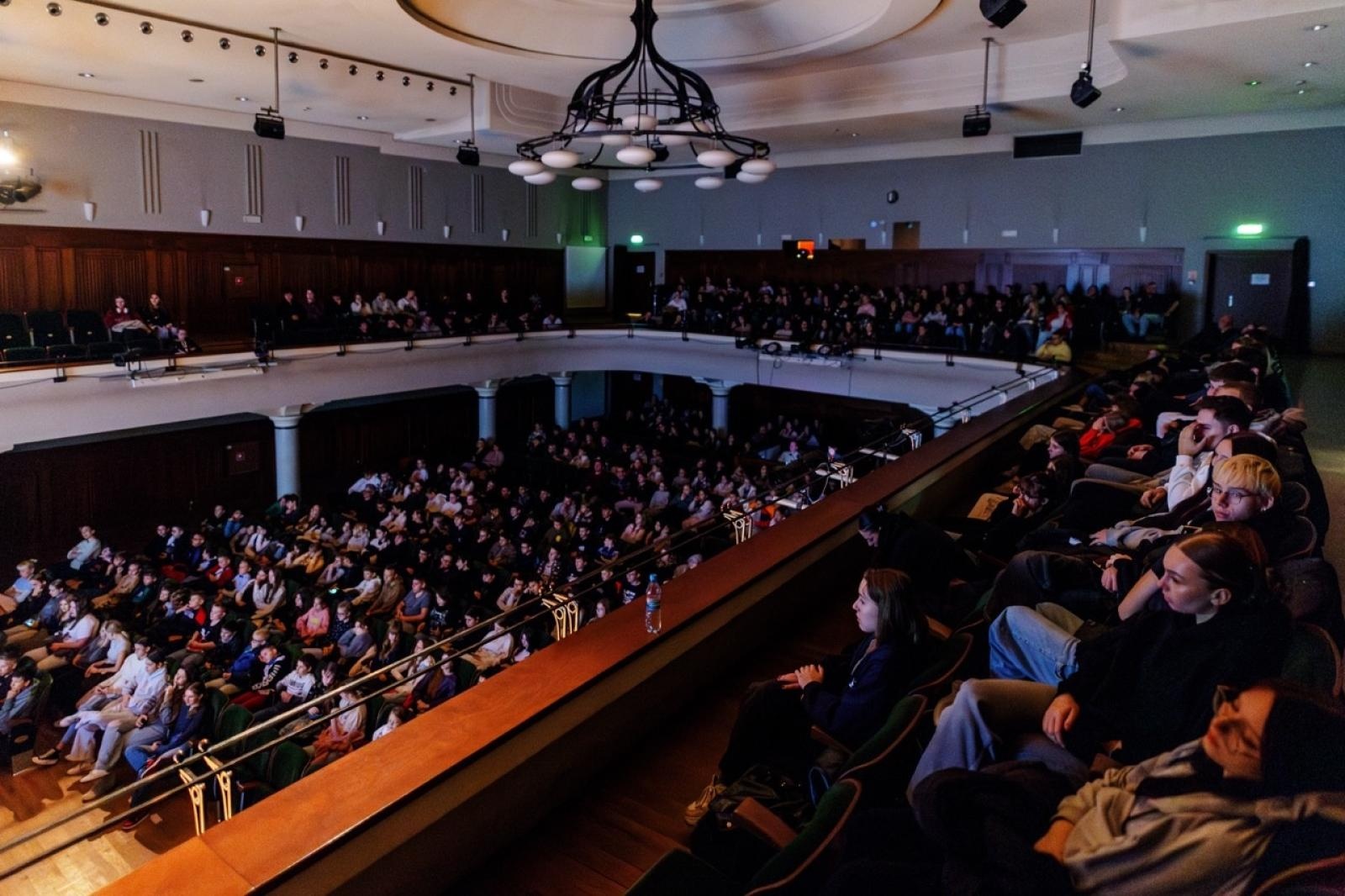 Zdjęcie w galerii na portalu naszraciborz.pl: Peru, Boliwia, Antarktyka, Meksyk - szkolne podróże w drugim dniu Raciborskiego Festiwalu Podróżniczego WIATRAKI wiadomości z regionu