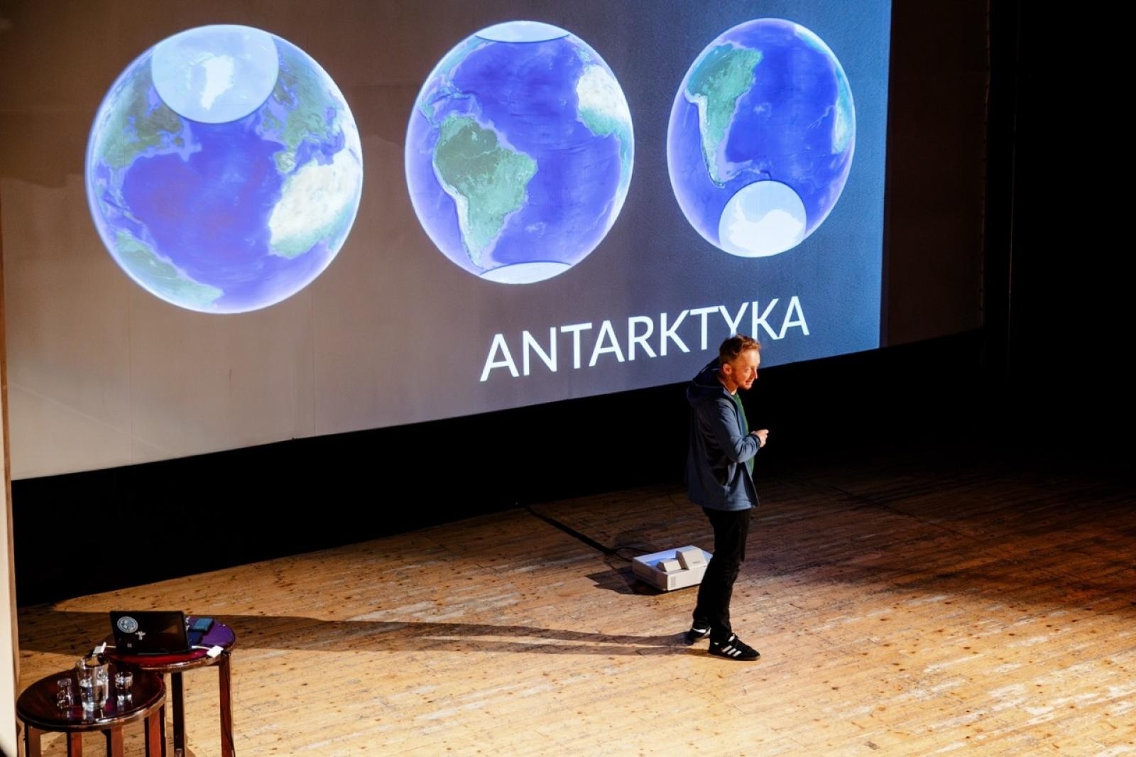 Zdjęcie w galerii na portalu naszraciborz.pl: Peru, Boliwia, Antarktyka, Meksyk - szkolne podróże w drugim dniu Raciborskiego Festiwalu Podróżniczego WIATRAKI wiadomości z regionu