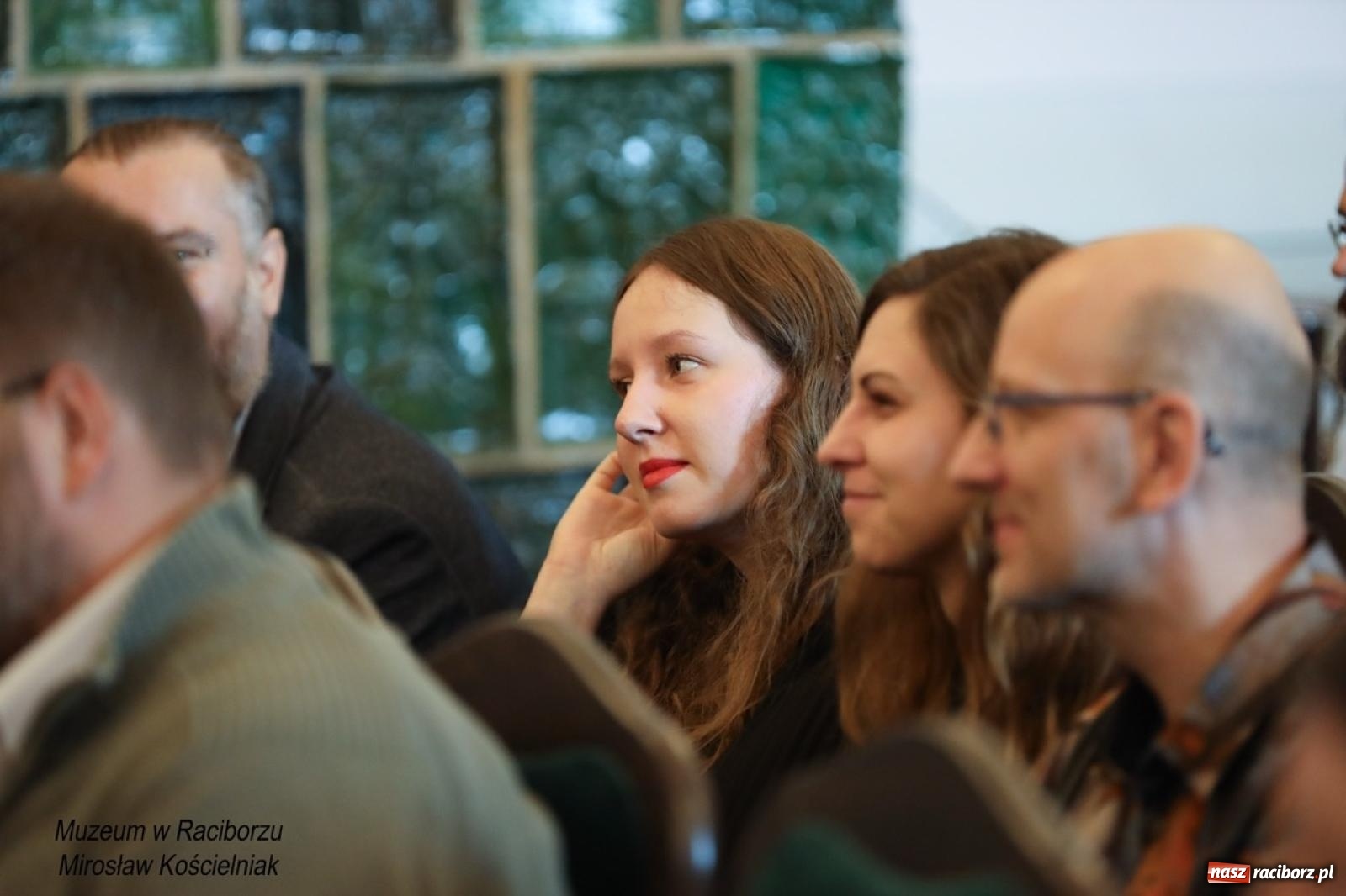 Zdjęcie w galerii na portalu naszraciborz.pl: W Raciborzu o najdawniejszych śladach osadnictwa i odkryciach archeologicznych – konferencja i otwarcie wystawy w Muzeum wiadomości z regionu