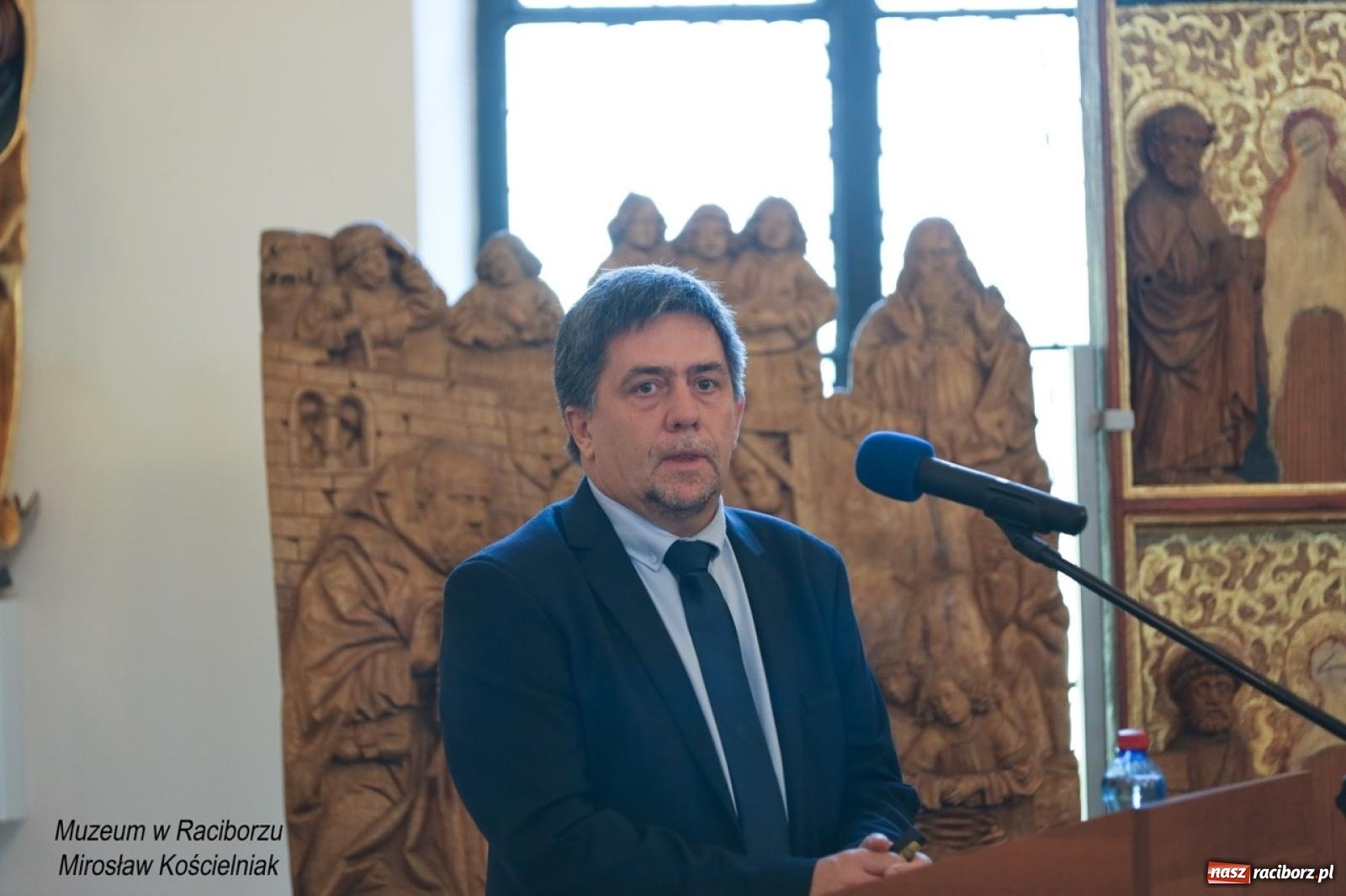 Zdjęcie w galerii na portalu naszraciborz.pl: W Raciborzu o najdawniejszych śladach osadnictwa i odkryciach archeologicznych – konferencja i otwarcie wystawy w Muzeum wiadomości z regionu