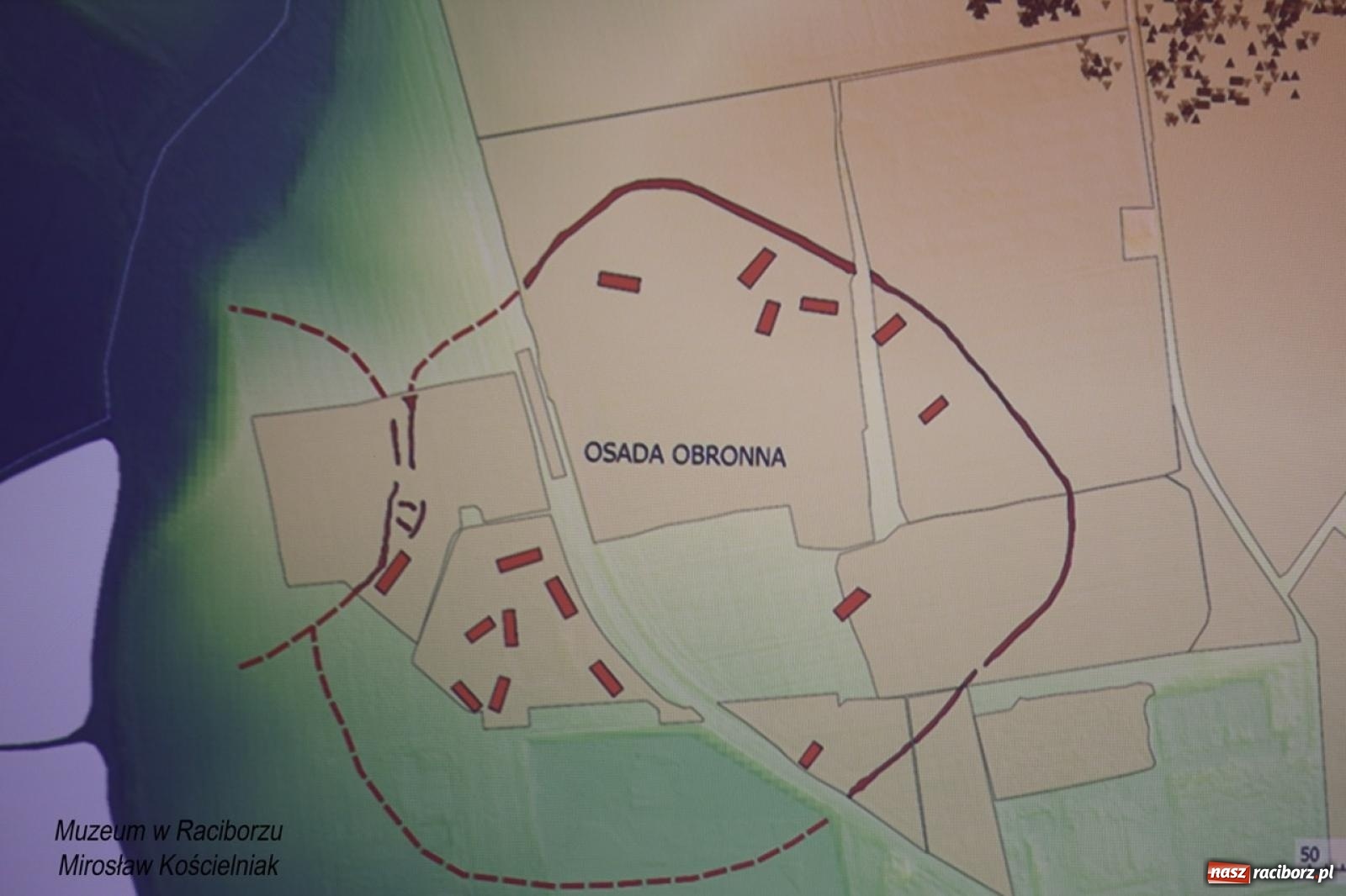 Zdjęcie w galerii na portalu naszraciborz.pl: W Raciborzu o najdawniejszych śladach osadnictwa i odkryciach archeologicznych – konferencja i otwarcie wystawy w Muzeum wiadomości z regionu