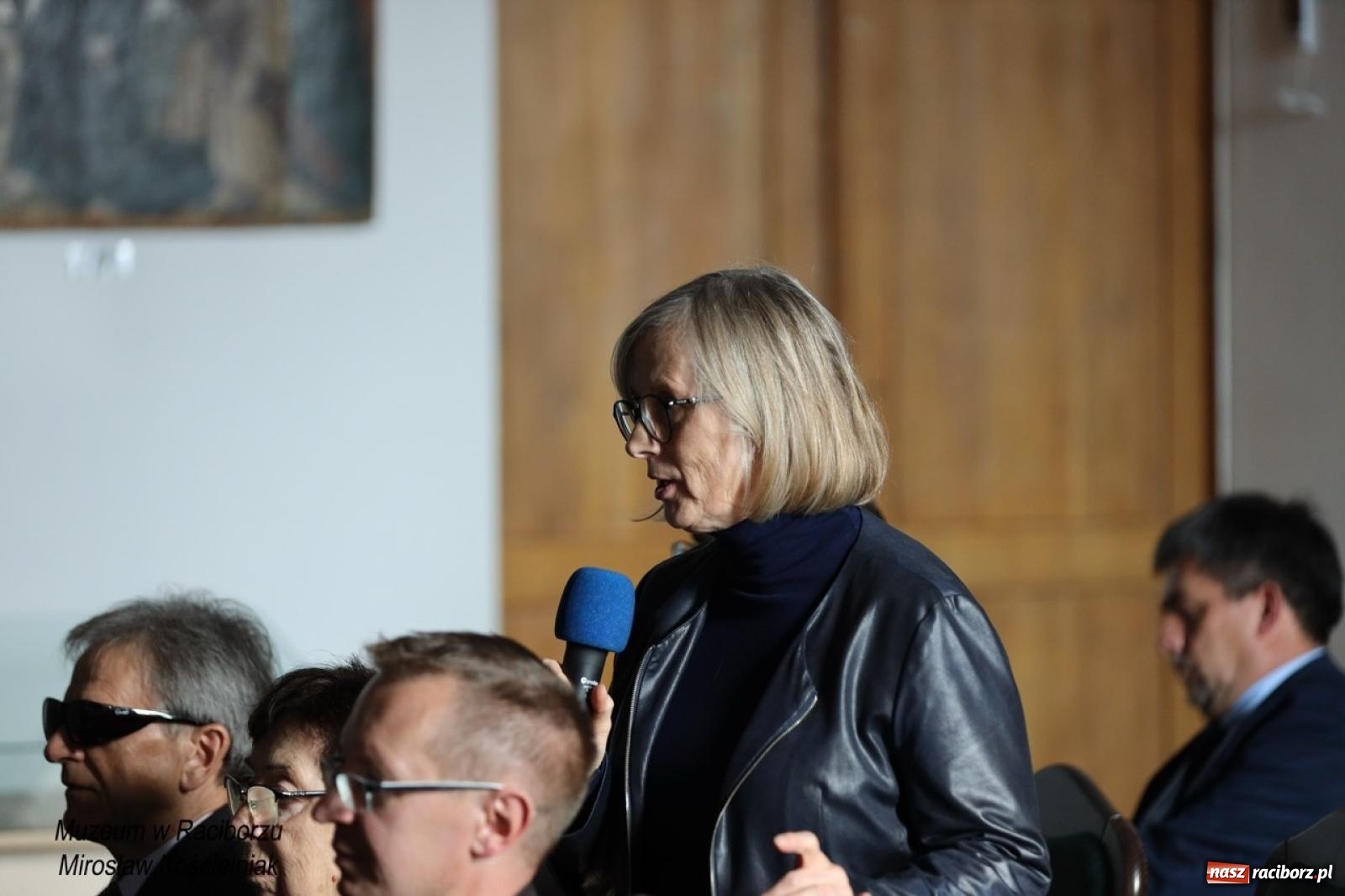 Zdjęcie w galerii na portalu naszraciborz.pl: W Raciborzu o najdawniejszych śladach osadnictwa i odkryciach archeologicznych – konferencja i otwarcie wystawy w Muzeum wiadomości z regionu