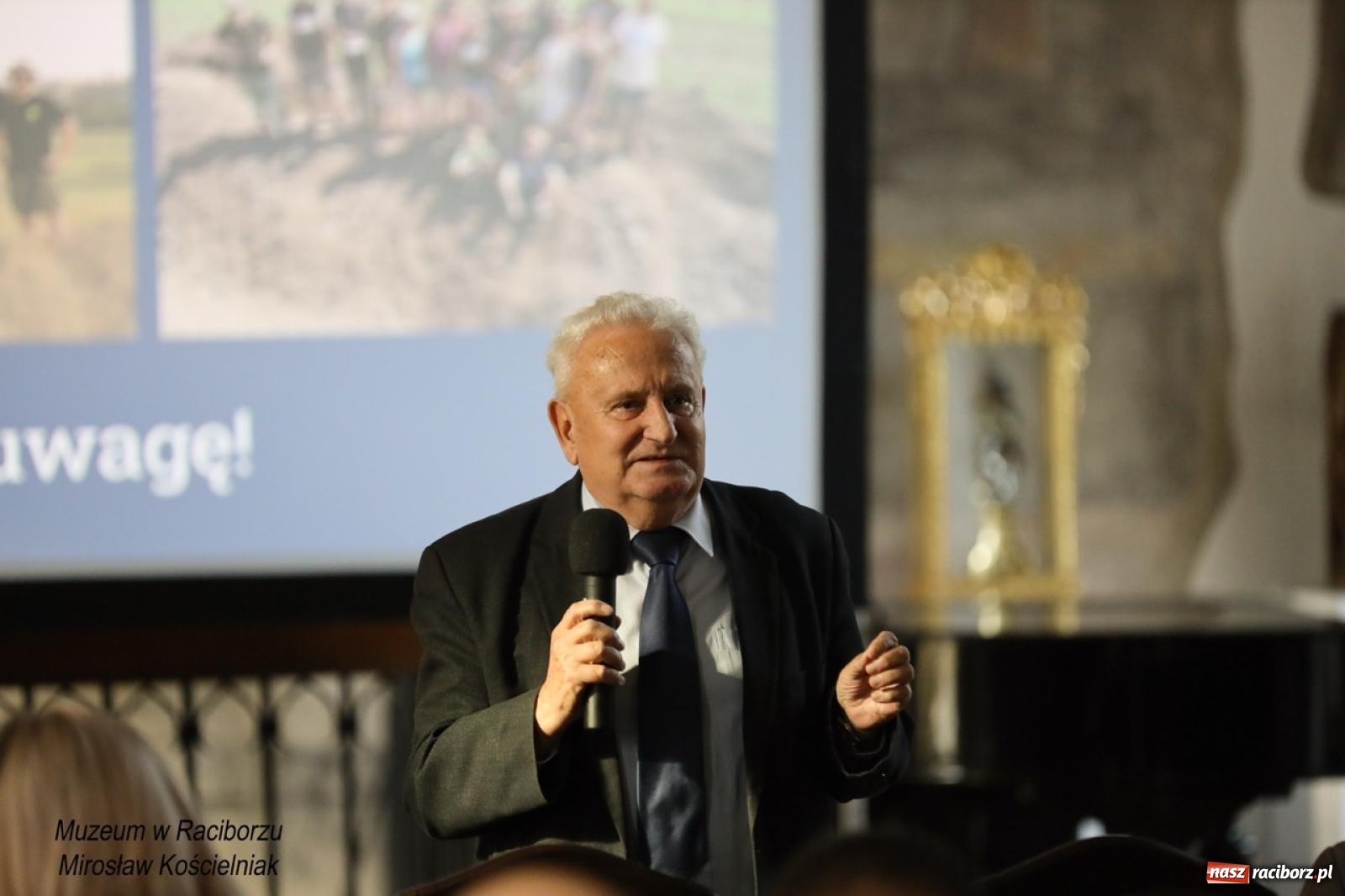 Zdjęcie w galerii na portalu naszraciborz.pl: W Raciborzu o najdawniejszych śladach osadnictwa i odkryciach archeologicznych – konferencja i otwarcie wystawy w Muzeum wiadomości z regionu