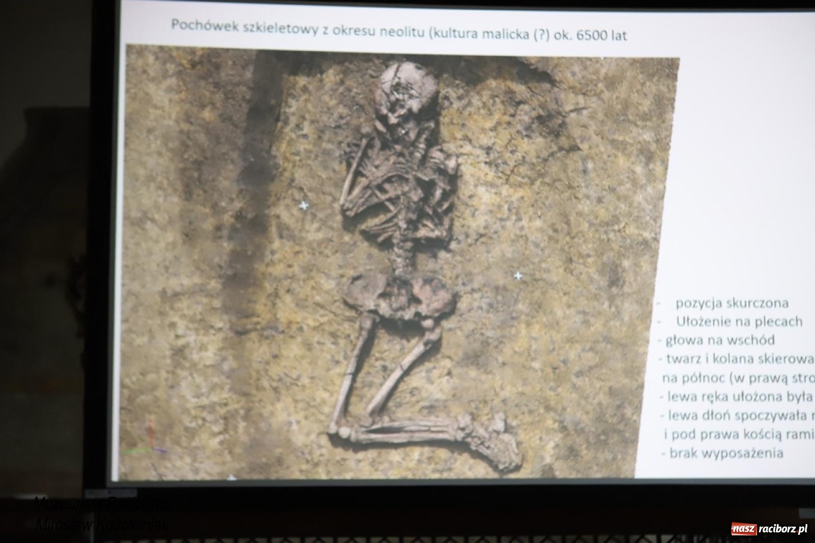 Zdjęcie w galerii na portalu naszraciborz.pl: W Raciborzu o najdawniejszych śladach osadnictwa i odkryciach archeologicznych – konferencja i otwarcie wystawy w Muzeum wiadomości z regionu