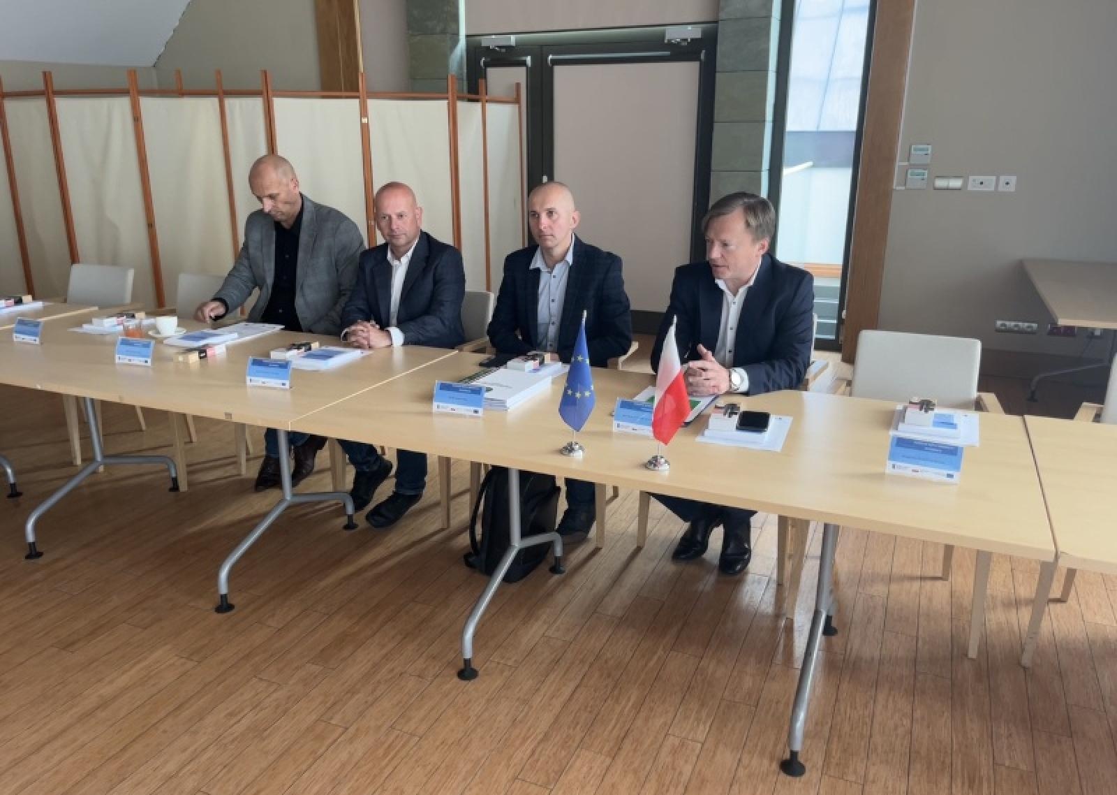 Zdjęcie w galerii na portalu naszraciborz.pl: Odprawa służbowa kierownictwa Straży Granicznej ze Śląska i Opolszczyzny wiadomości z regionu