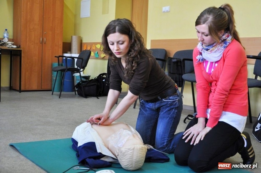 Zdjęcie w galerii na portalu naszraciborz.pl: Specjaliści z Czech w PWSZ wiadomości z regionu