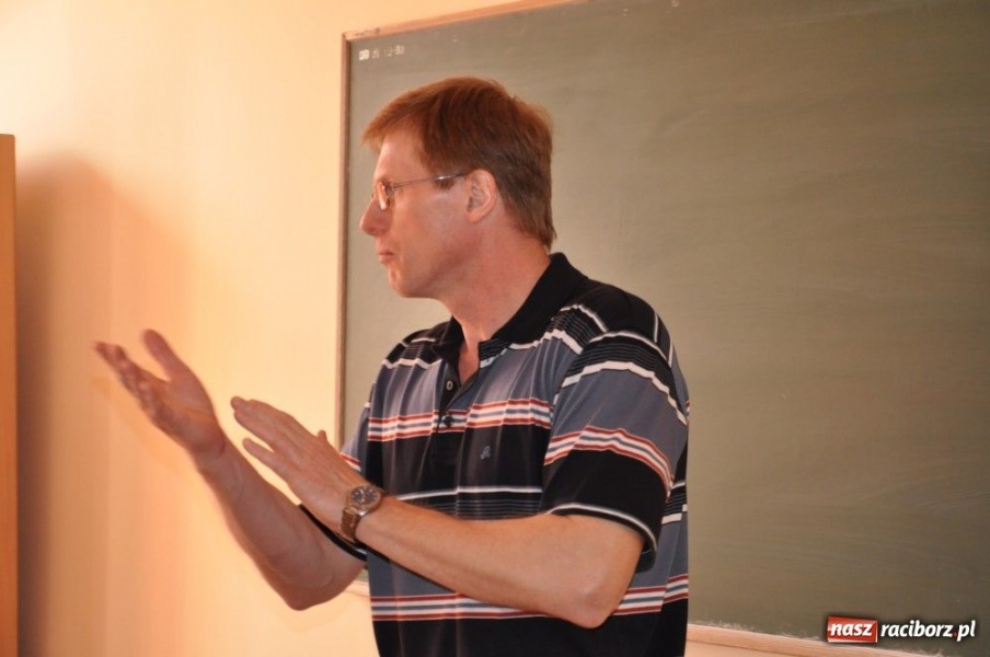 Zdjęcie w galerii na portalu naszraciborz.pl: Specjaliści z Czech w PWSZ wiadomości z regionu