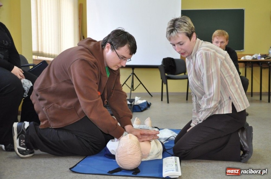Zdjęcie w galerii na portalu naszraciborz.pl: Specjaliści z Czech w PWSZ wiadomości z regionu