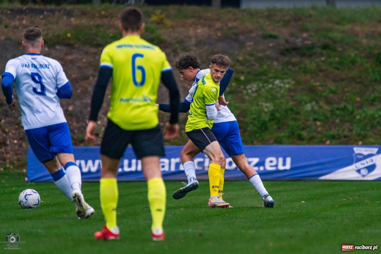 Zdjęcie w galerii na portalu naszraciborz.pl: Są takie mecze, gdzie nic wyjść nie chce. Przerwana passa Unii Racibórz [FOTO] wiadomości z regionu