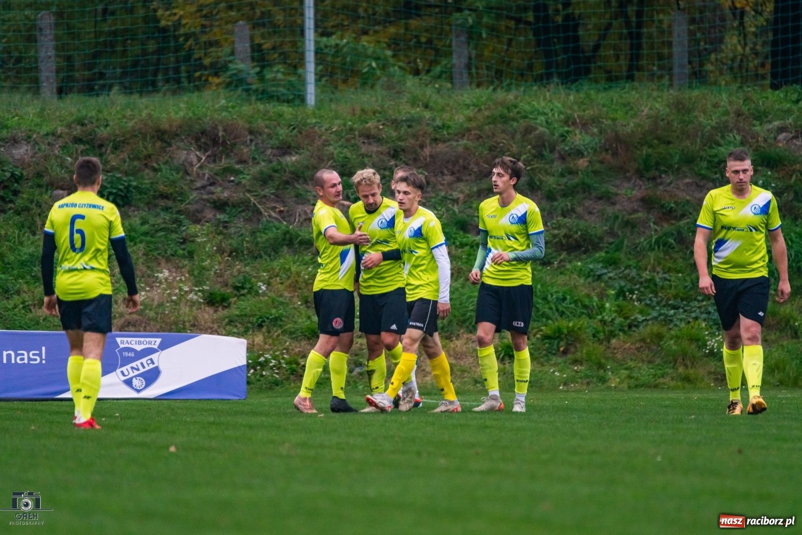 Zdjęcie w galerii na portalu naszraciborz.pl: Są takie mecze, gdzie nic wyjść nie chce. Przerwana passa Unii Racibórz [FOTO] wiadomości z regionu