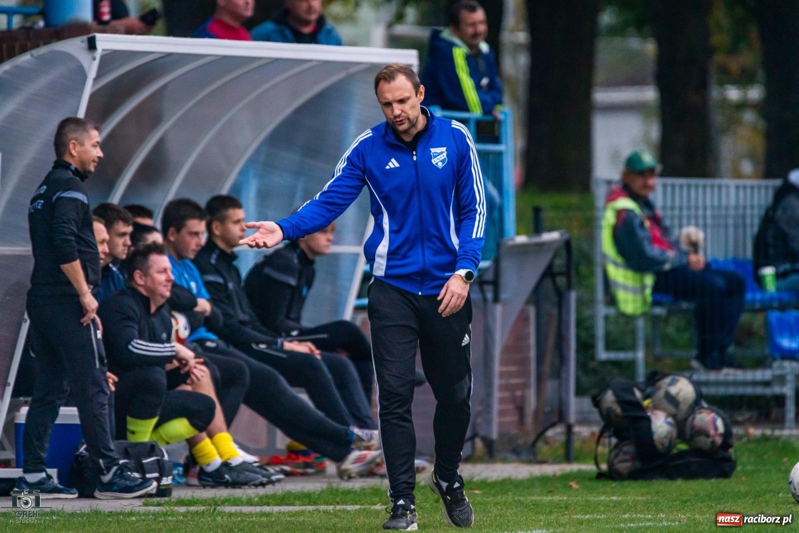 Zdjęcie w galerii na portalu naszraciborz.pl: Są takie mecze, gdzie nic wyjść nie chce. Przerwana passa Unii Racibórz [FOTO] wiadomości z regionu