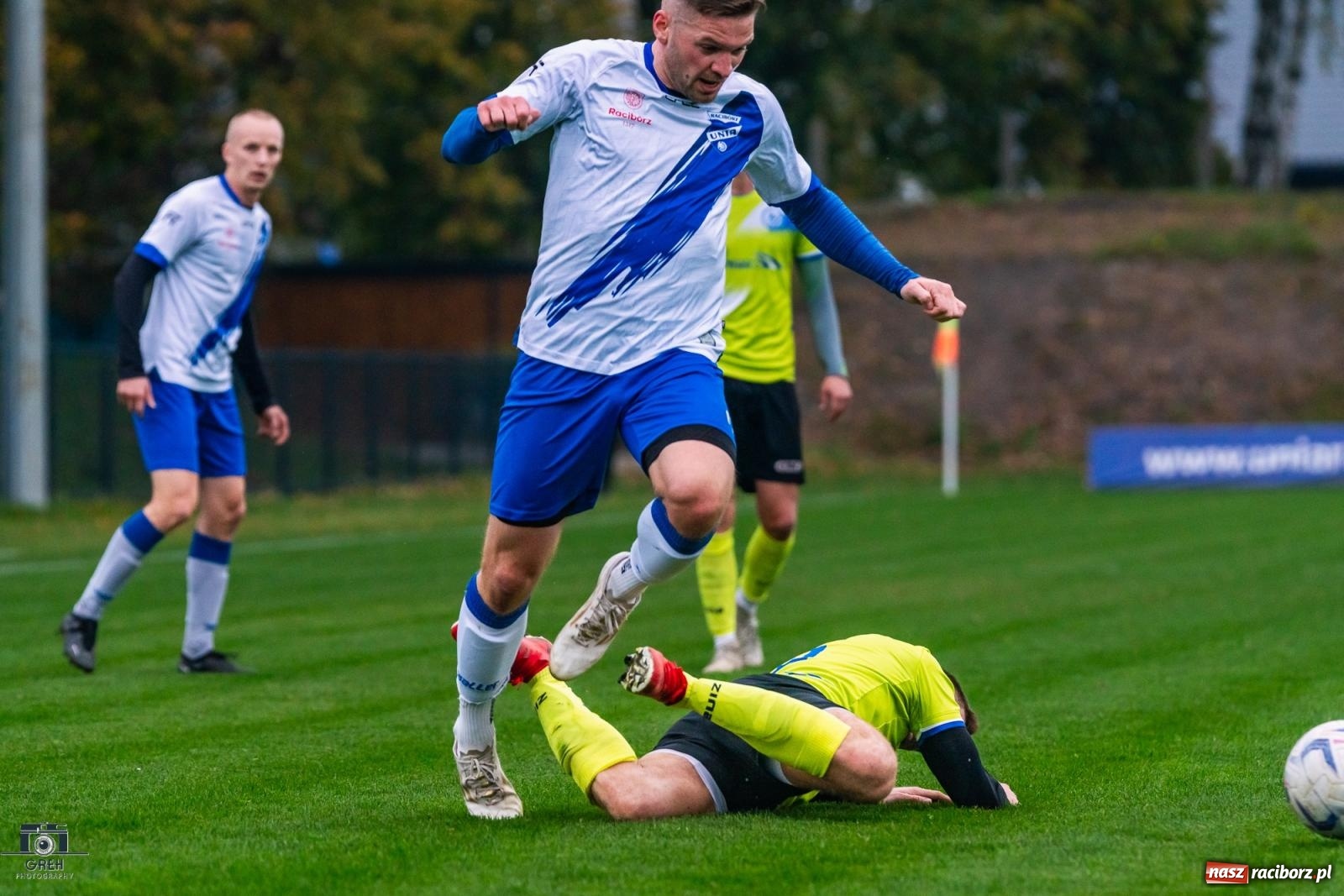 Zdjęcie w galerii na portalu naszraciborz.pl: Są takie mecze, gdzie nic wyjść nie chce. Przerwana passa Unii Racibórz [FOTO] wiadomości z regionu