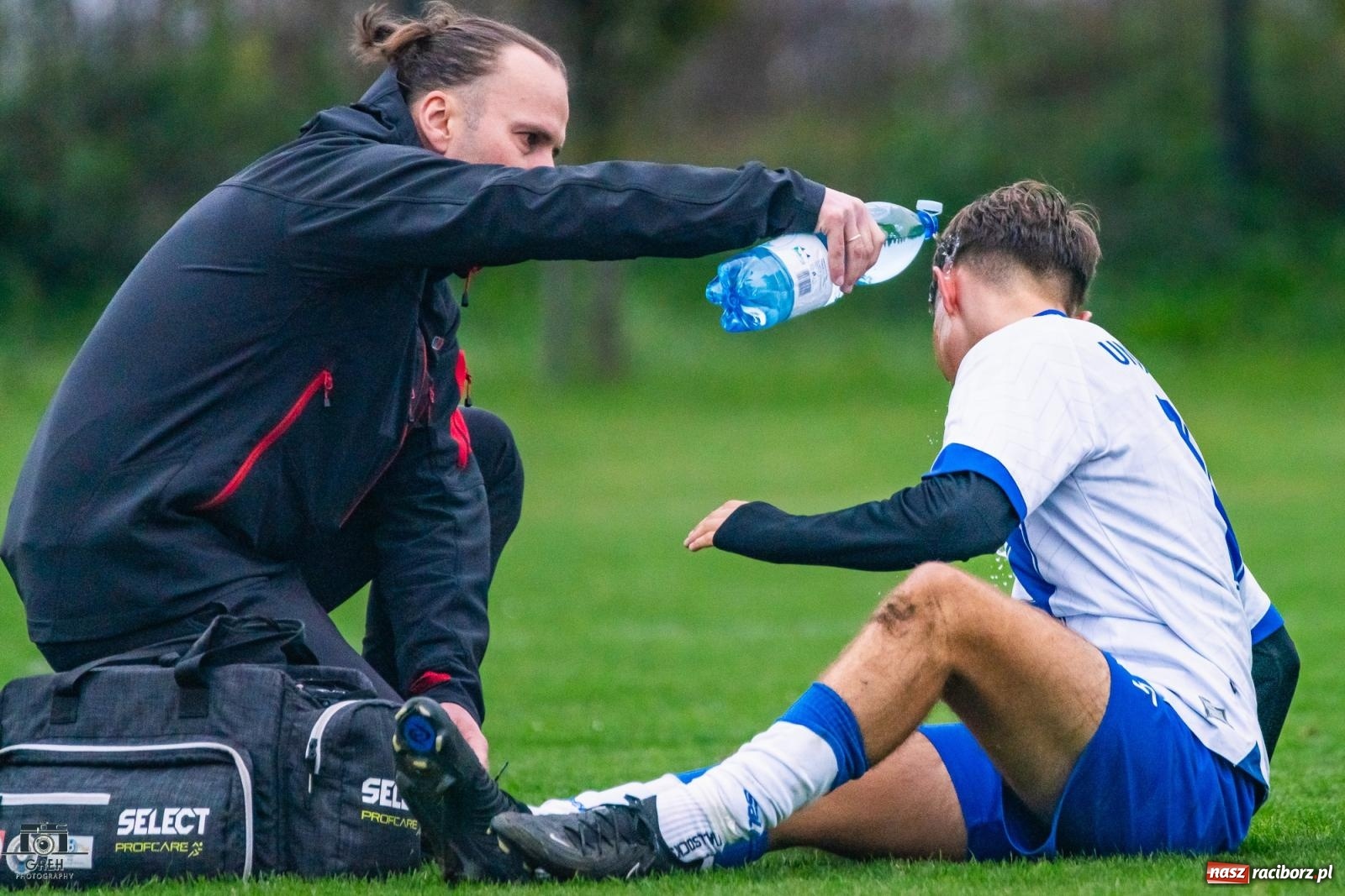 Zdjęcie w galerii na portalu naszraciborz.pl: Są takie mecze, gdzie nic wyjść nie chce. Przerwana passa Unii Racibórz [FOTO] wiadomości z regionu