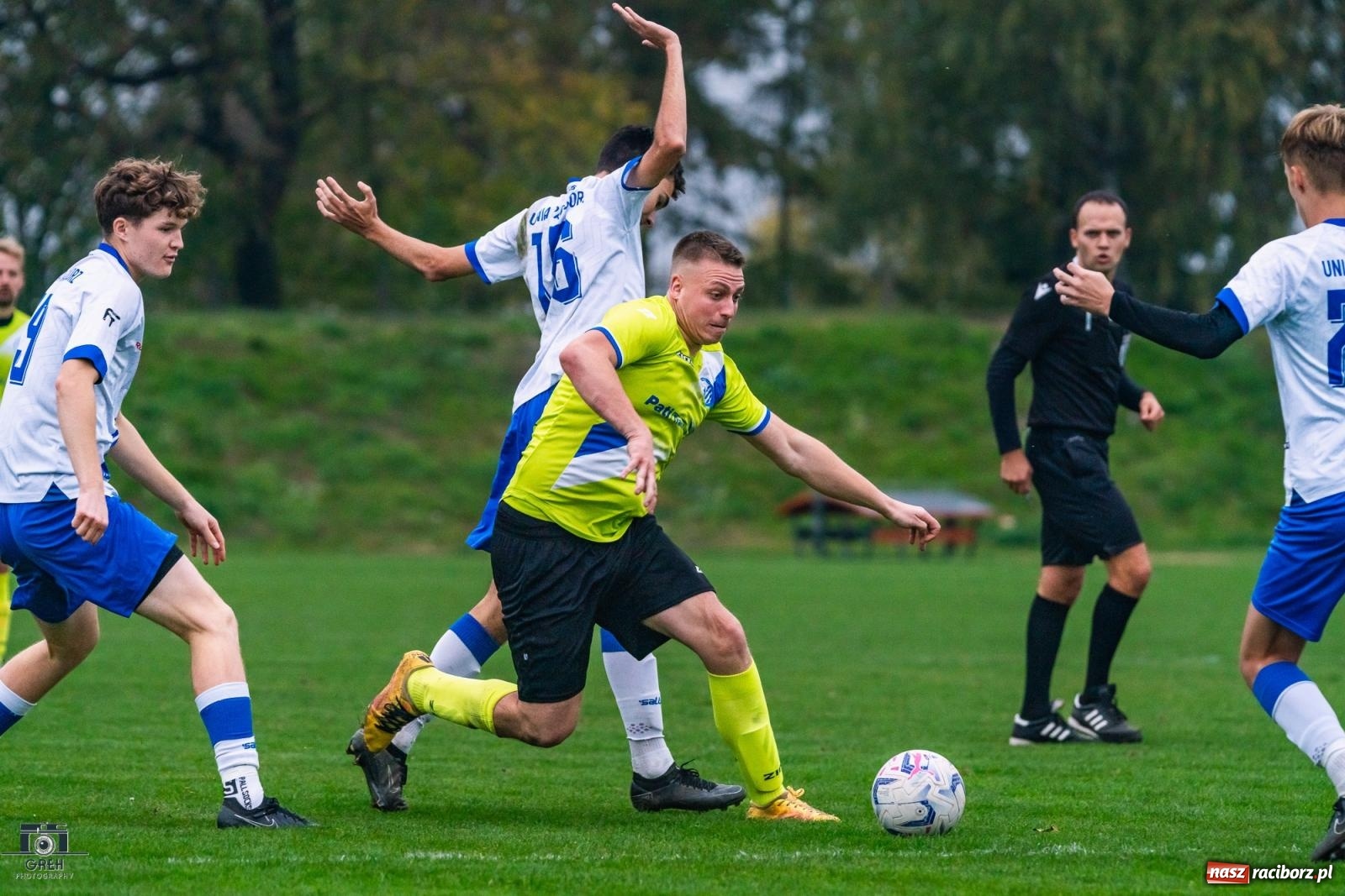 Zdjęcie w galerii na portalu naszraciborz.pl: Są takie mecze, gdzie nic wyjść nie chce. Przerwana passa Unii Racibórz [FOTO] wiadomości z regionu
