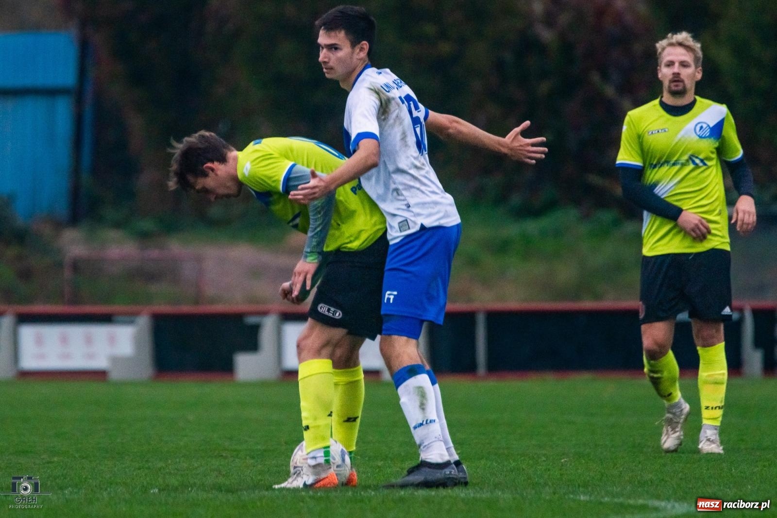 Zdjęcie w galerii na portalu naszraciborz.pl: Są takie mecze, gdzie nic wyjść nie chce. Przerwana passa Unii Racibórz [FOTO] wiadomości z regionu