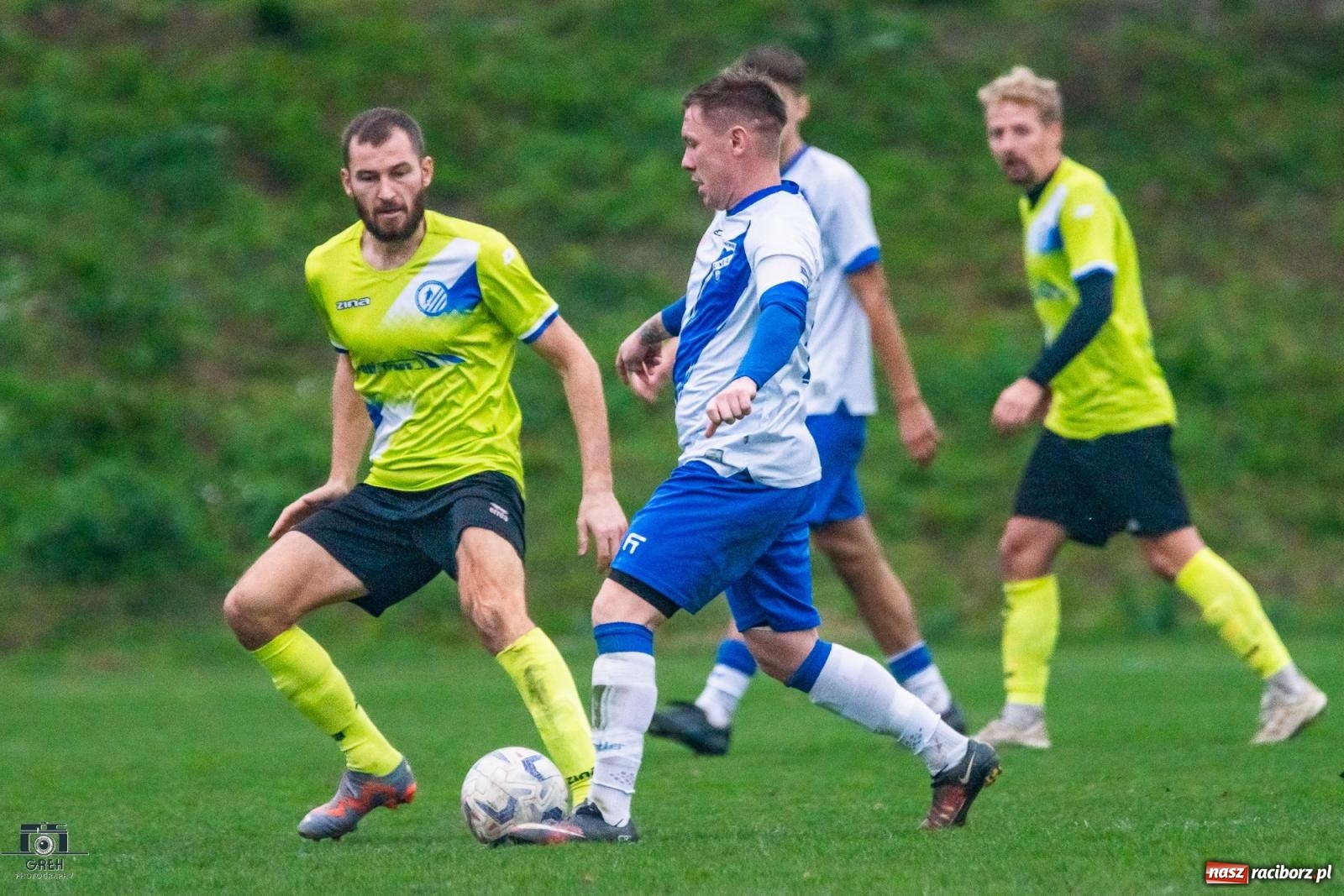 Zdjęcie w galerii na portalu naszraciborz.pl: Są takie mecze, gdzie nic wyjść nie chce. Przerwana passa Unii Racibórz [FOTO] wiadomości z regionu