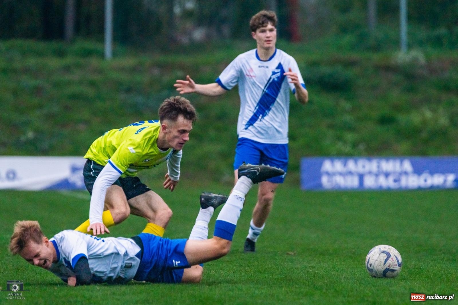 Zdjęcie w galerii na portalu naszraciborz.pl: Są takie mecze, gdzie nic wyjść nie chce. Przerwana passa Unii Racibórz [FOTO] wiadomości z regionu