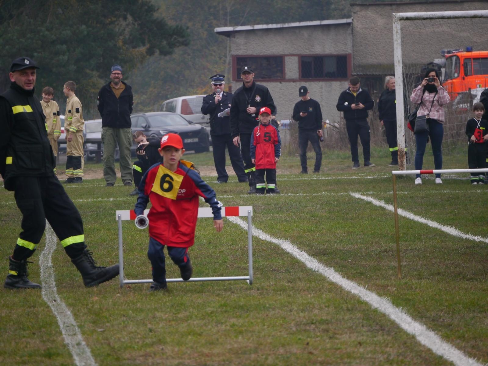Zdjęcie w galerii na portalu naszraciborz.pl: Strażacy ochotnicy z gminy Nędza rywalizowali w Górkach Śląskich [FOTO] wiadomości z regionu