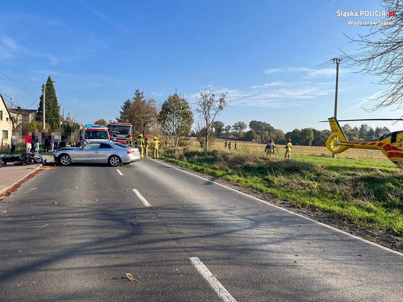Zdjęcie w galerii na portalu naszraciborz.pl: Dwie ciężko ranne ofiary wypadku w Lubomi. Zderzyli się z audi kierowanym przez raciborzanina wiadomości z regionu