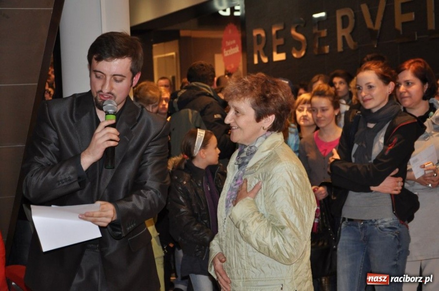 Zdjęcie w galerii na portalu naszraciborz.pl: Pięć tysięcy dla pani Ani wiadomości z regionu