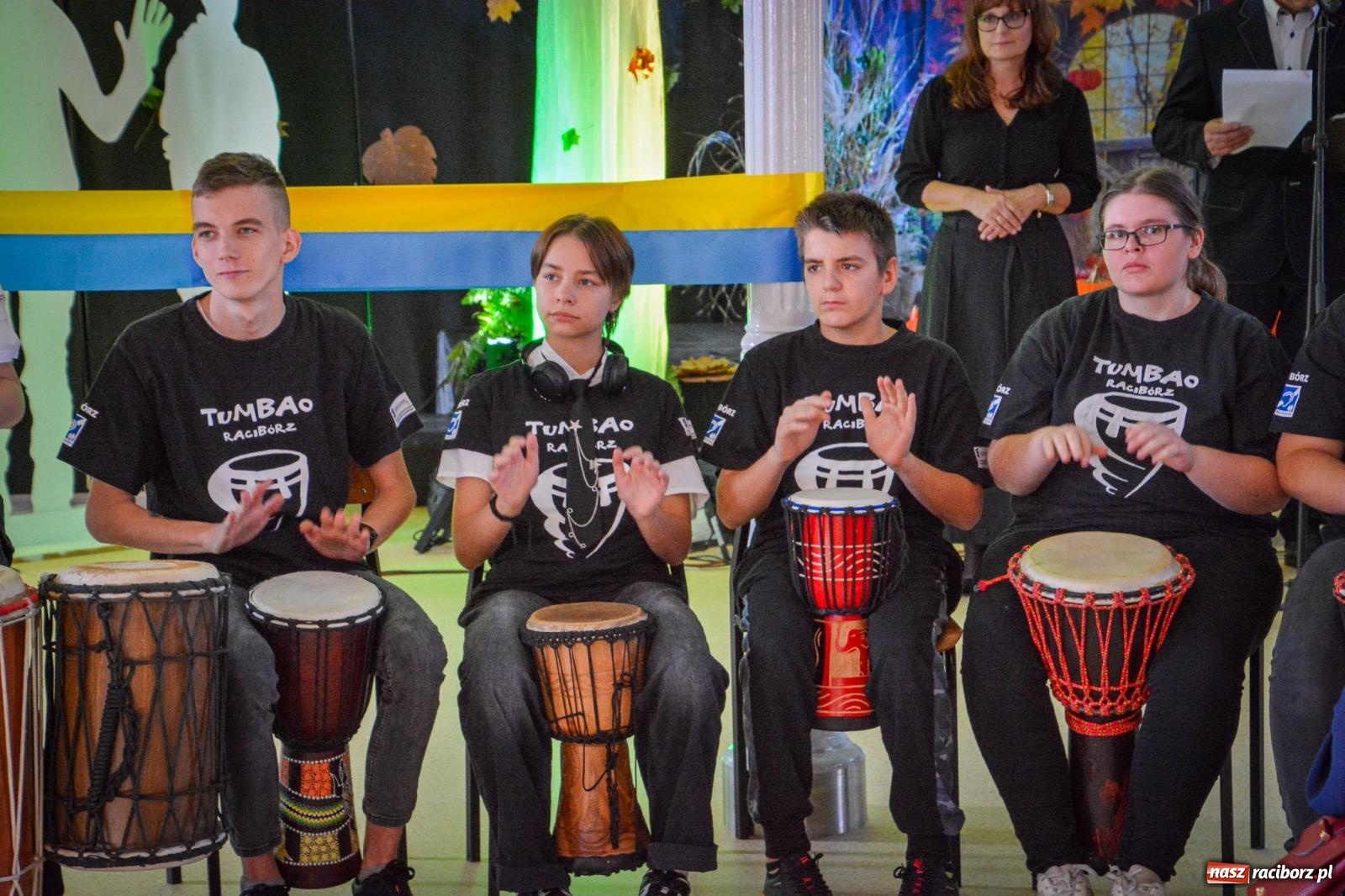 Zdjęcie w galerii na portalu naszraciborz.pl: Dzień Głuchych w Raciborzu – symboliczne otwarcie odnowionego ośrodka dla niesłyszących i słabosłyszących wiadomości z regionu