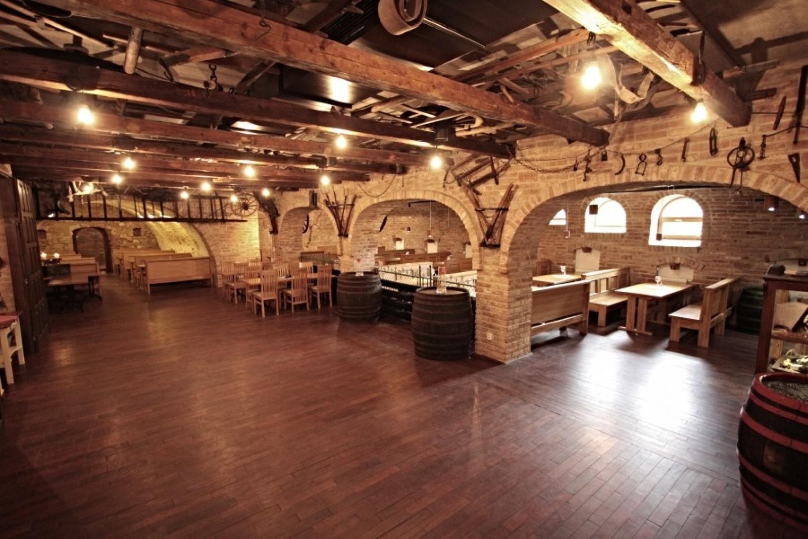 Zdjęcie w galerii na portalu naszraciborz.pl: Winny Sylwester na Morawach – In Vino Veritas! wiadomości z regionu