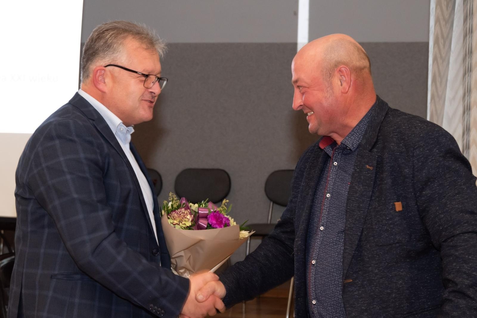 Zdjęcie w galerii na portalu naszraciborz.pl: Agnieszka Gładki i Mirela Bugdol nowymi sołtyskami Rudyszwałdu i Roszkowa wiadomości z regionu