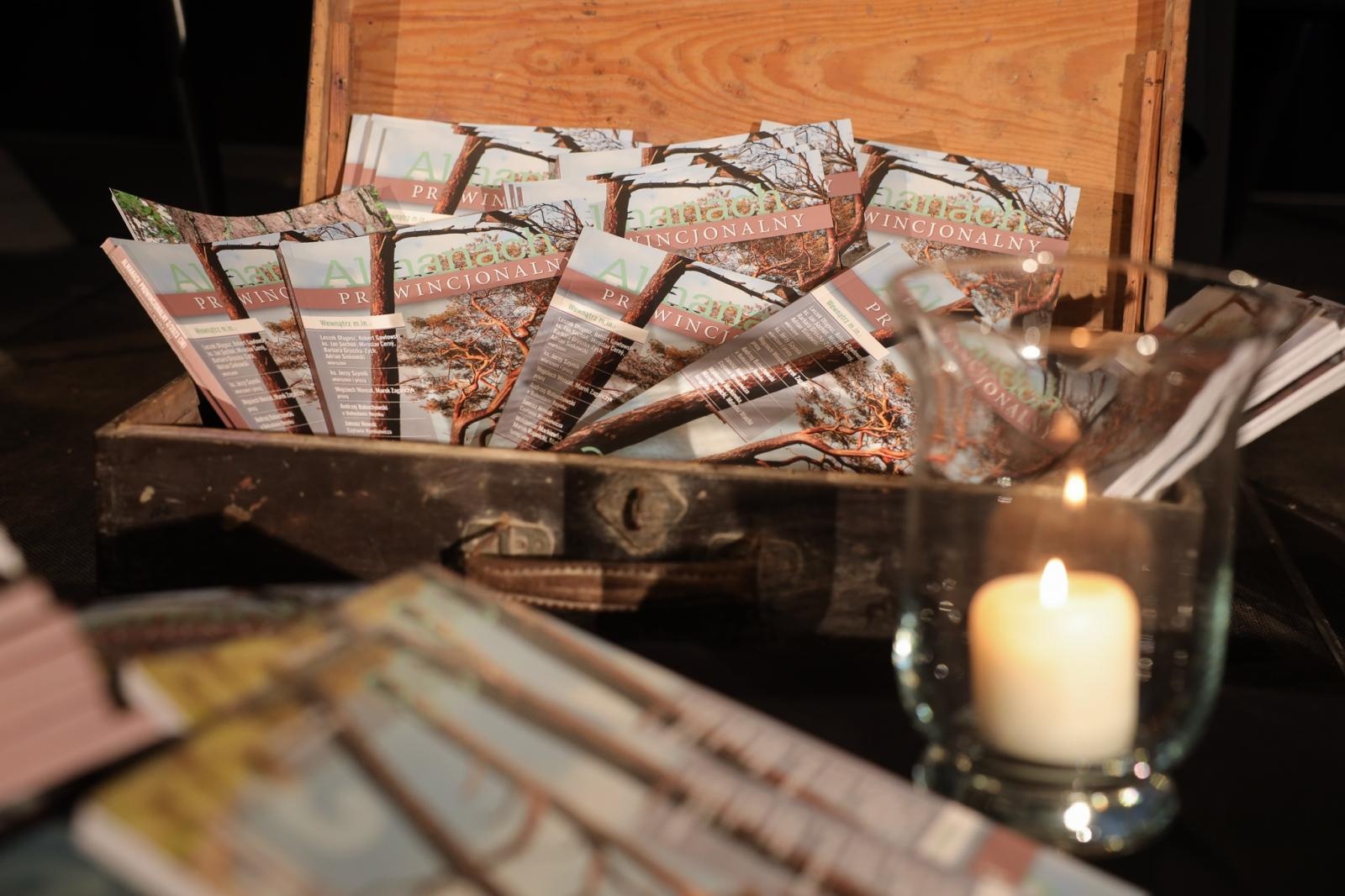 Zdjęcie w galerii na portalu naszraciborz.pl: ALMANACH PROWINCJONALNY: 40 numerów – 20 lat! wiadomości z regionu