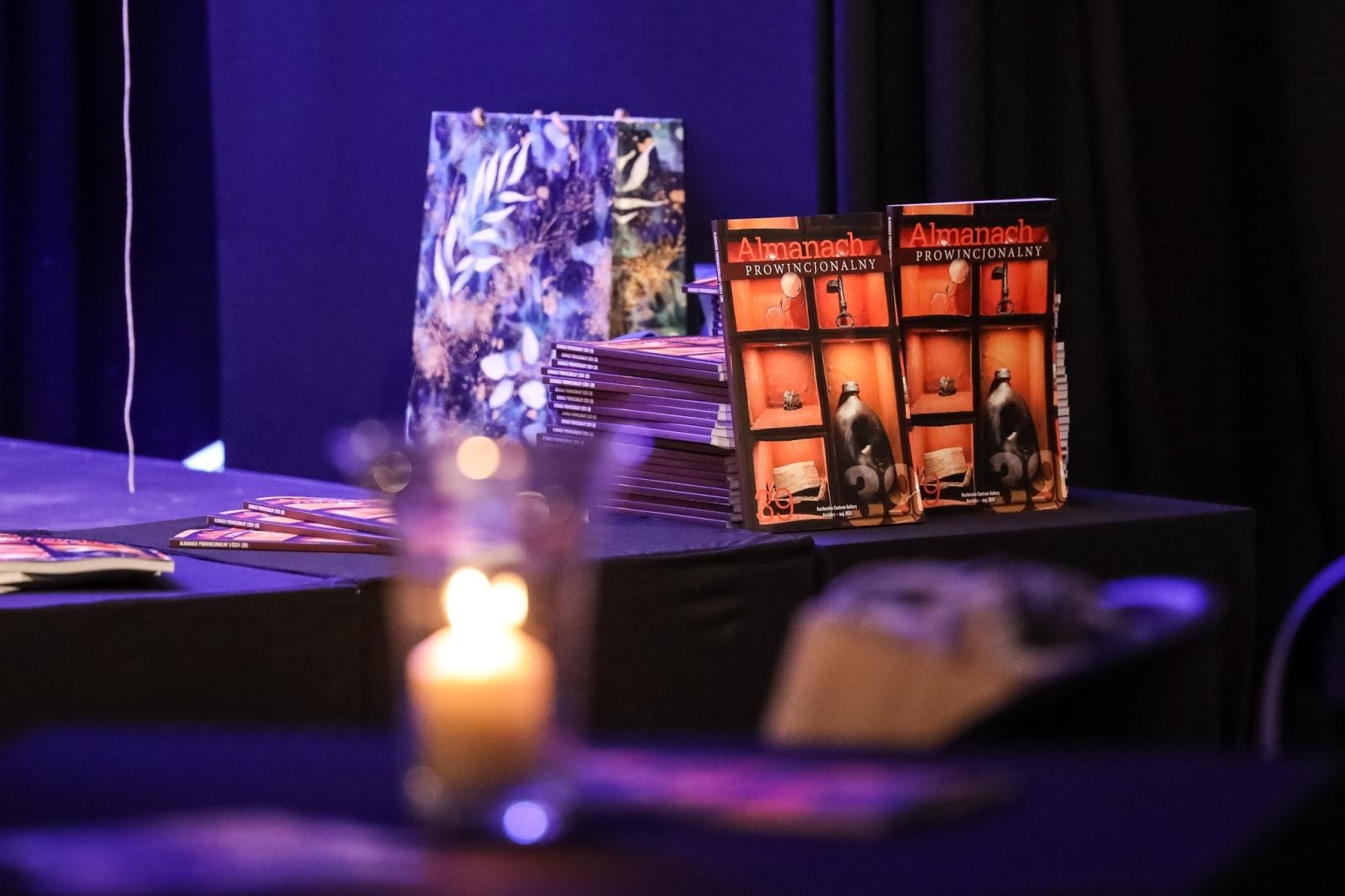 Zdjęcie w galerii na portalu naszraciborz.pl: ALMANACH PROWINCJONALNY: 40 numerów – 20 lat! wiadomości z regionu