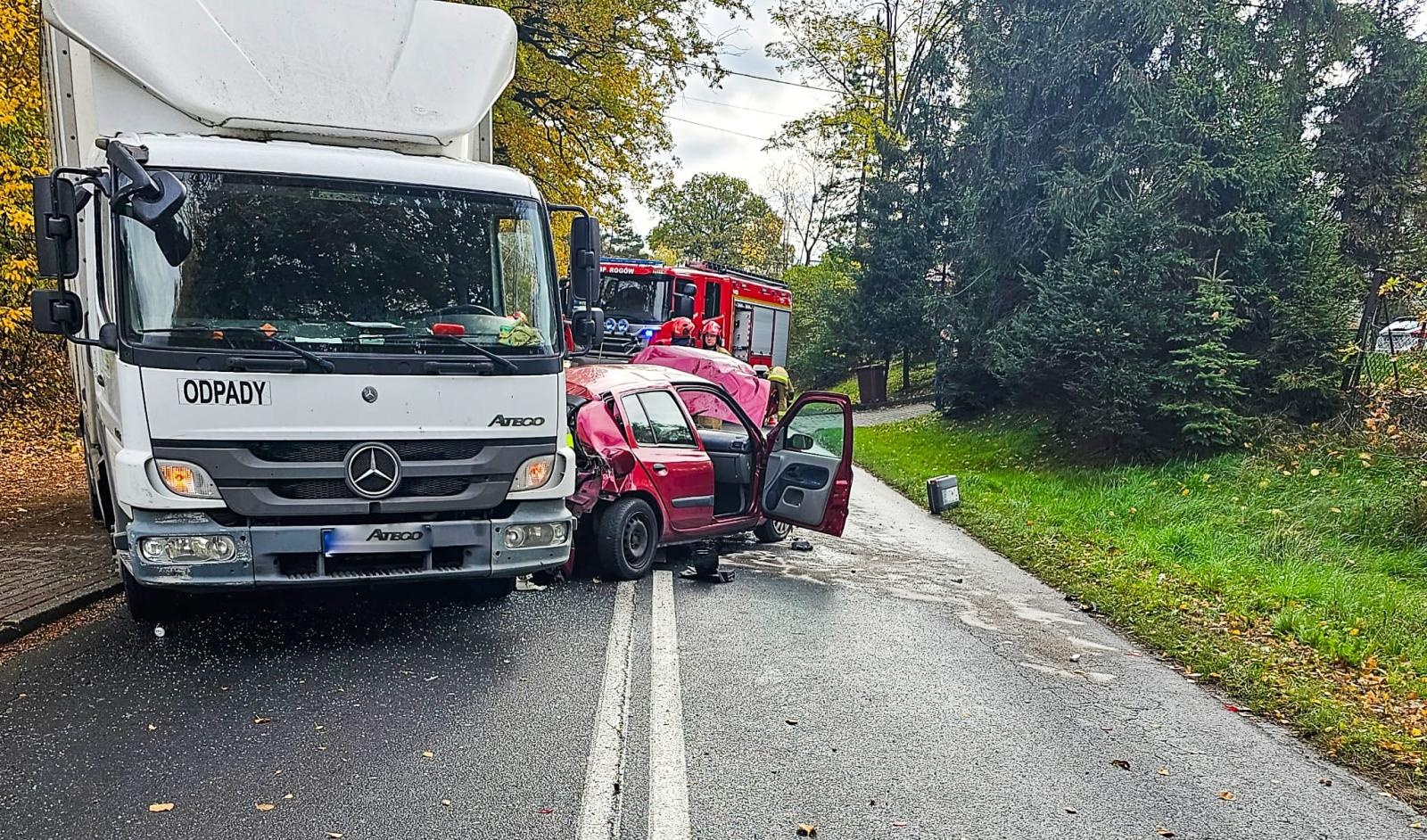 Zdjęcie w galerii na portalu naszraciborz.pl: Groźne zdarzenie drogowe niedaleko Raciborza wiadomości z regionu