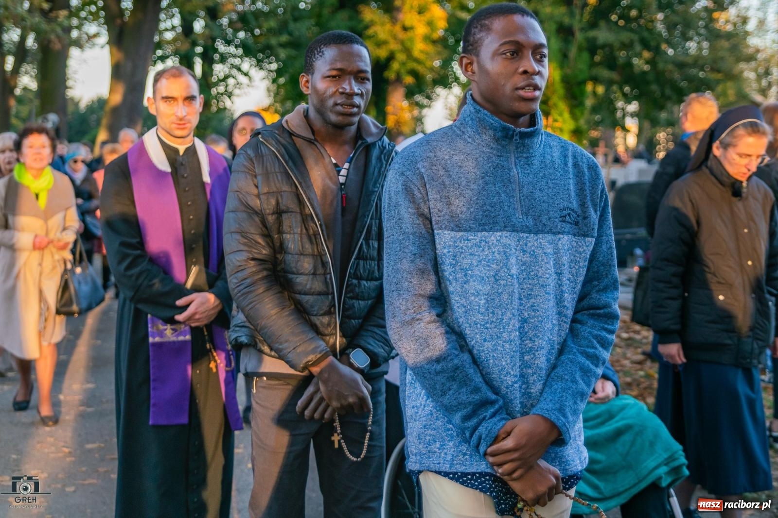 Zdjęcie w galerii na portalu naszraciborz.pl: Nieszpory i procesja na cmentarzu Jeruzalem [FOTO i WIDEO] wiadomości z regionu