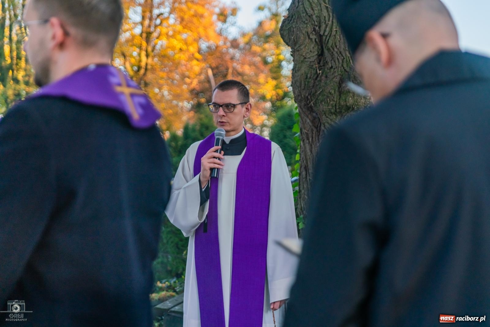 Zdjęcie w galerii na portalu naszraciborz.pl: Nieszpory i procesja na cmentarzu Jeruzalem [FOTO i WIDEO] wiadomości z regionu