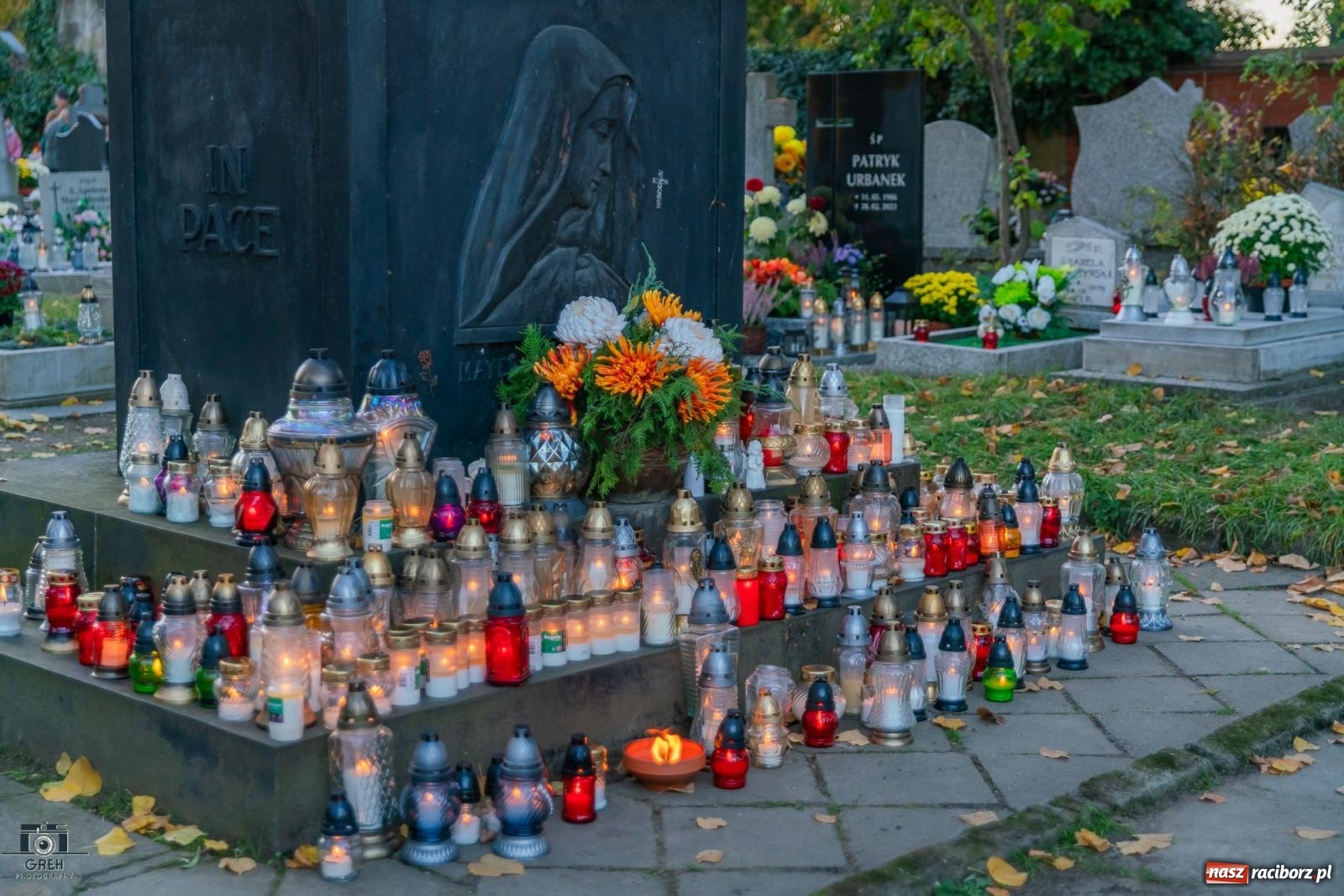 Zdjęcie w galerii na portalu naszraciborz.pl: Nieszpory i procesja na cmentarzu Jeruzalem [FOTO i WIDEO] wiadomości z regionu